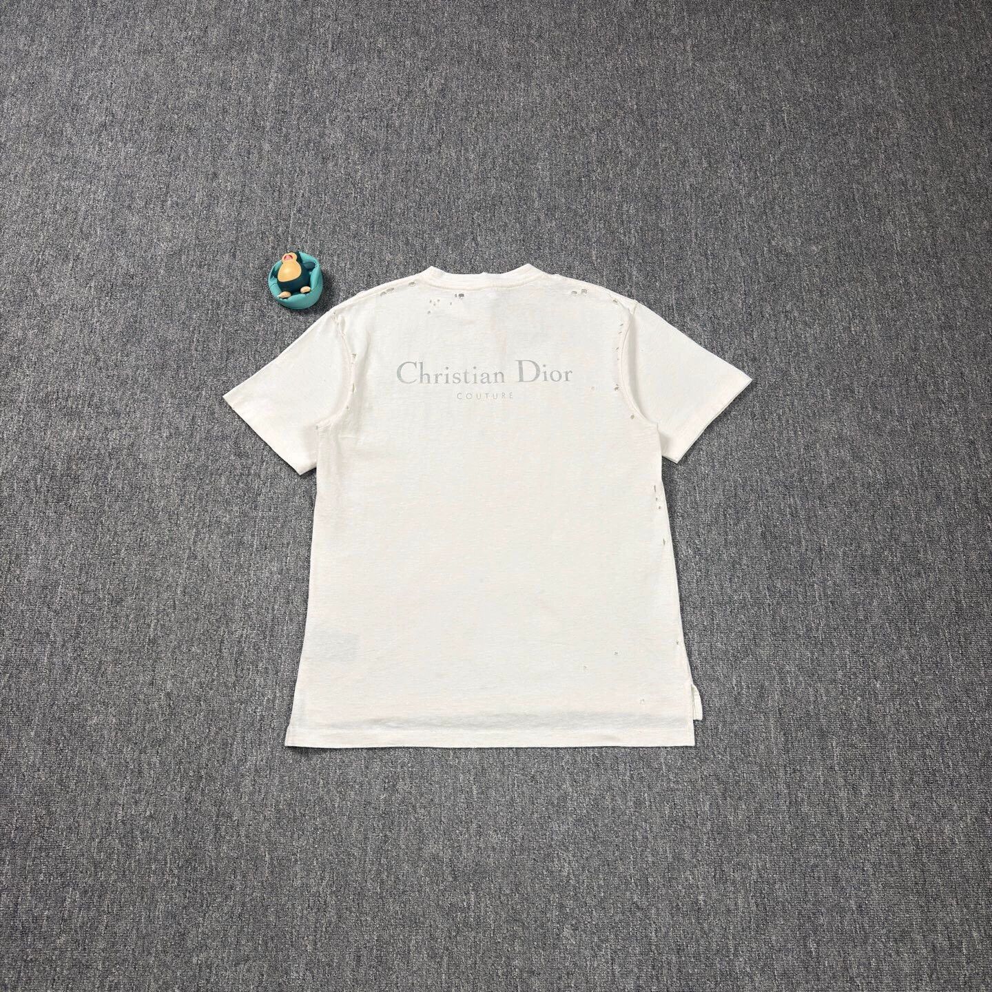 Dior Dior White Slogan Distressed Tee M Size US M / EU 48-50 / 2 - 2 Thumbnail