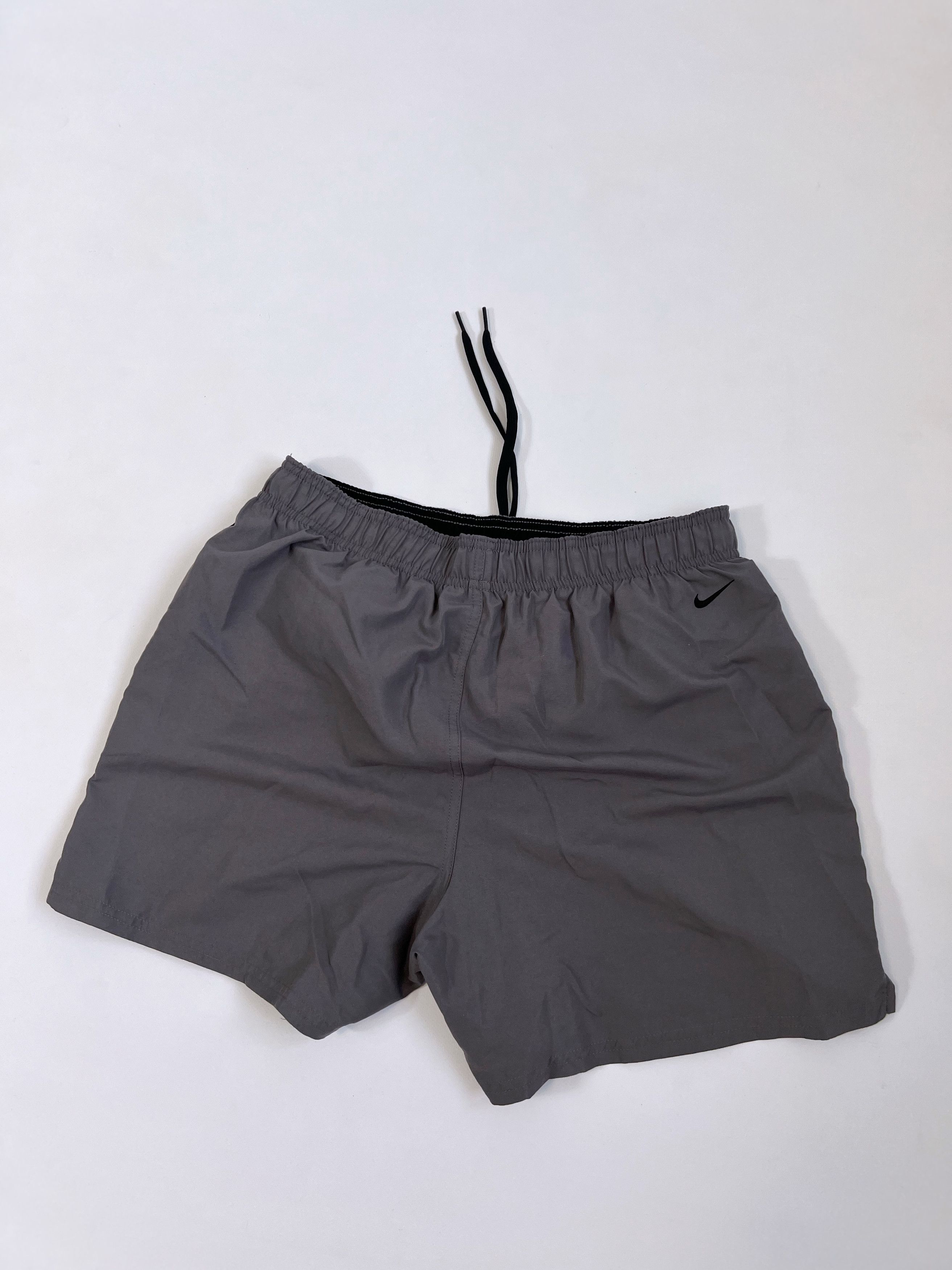 Nike Nike Vintage Shorts Size US 32 / EU 48 - 4 Thumbnail