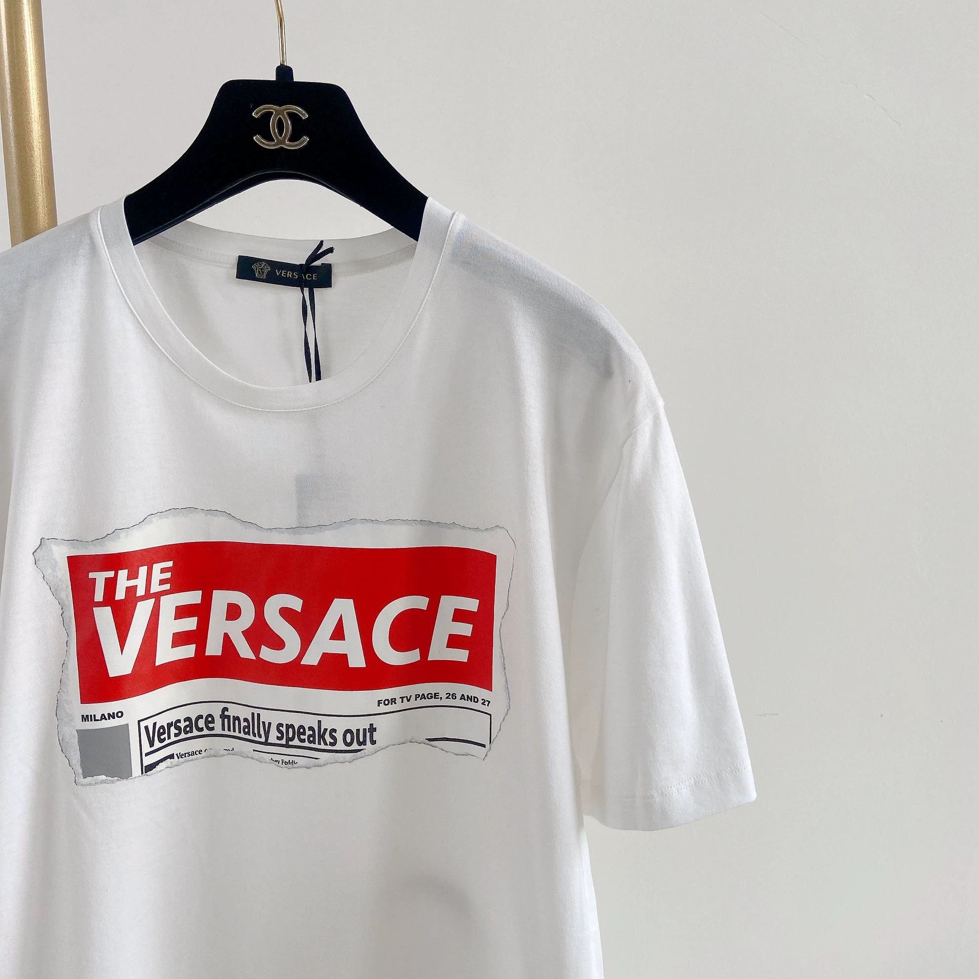 Versace Versace Letter Print White T-Shirt L With Tags Size L / US 10 / IT 46 - 4 Thumbnail