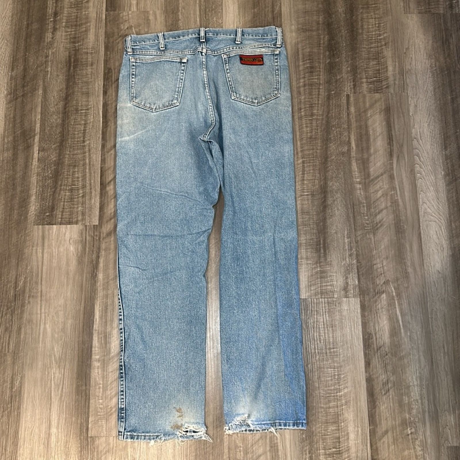 Wrangler Wrangler 20X Style 22 Original Fit Painters Work - 38x34 Size US 38 / EU 54 - 3 Thumbnail