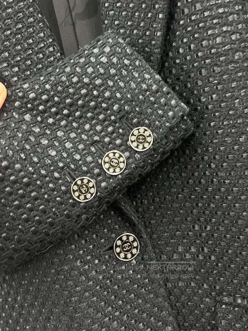 Chanel Chanel Black braided coat Size XS / US 0-2 / IT 36-38 - 2 Thumbnail