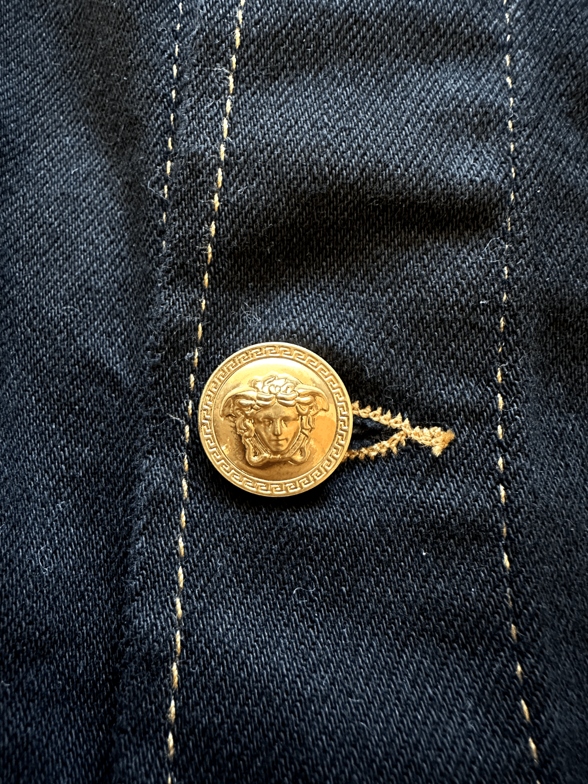 Versace Versace Black Embroidered Medusa Denim Jacket Size XL Retai Size US XL / EU 56 / 4 - 3 Thumbnail