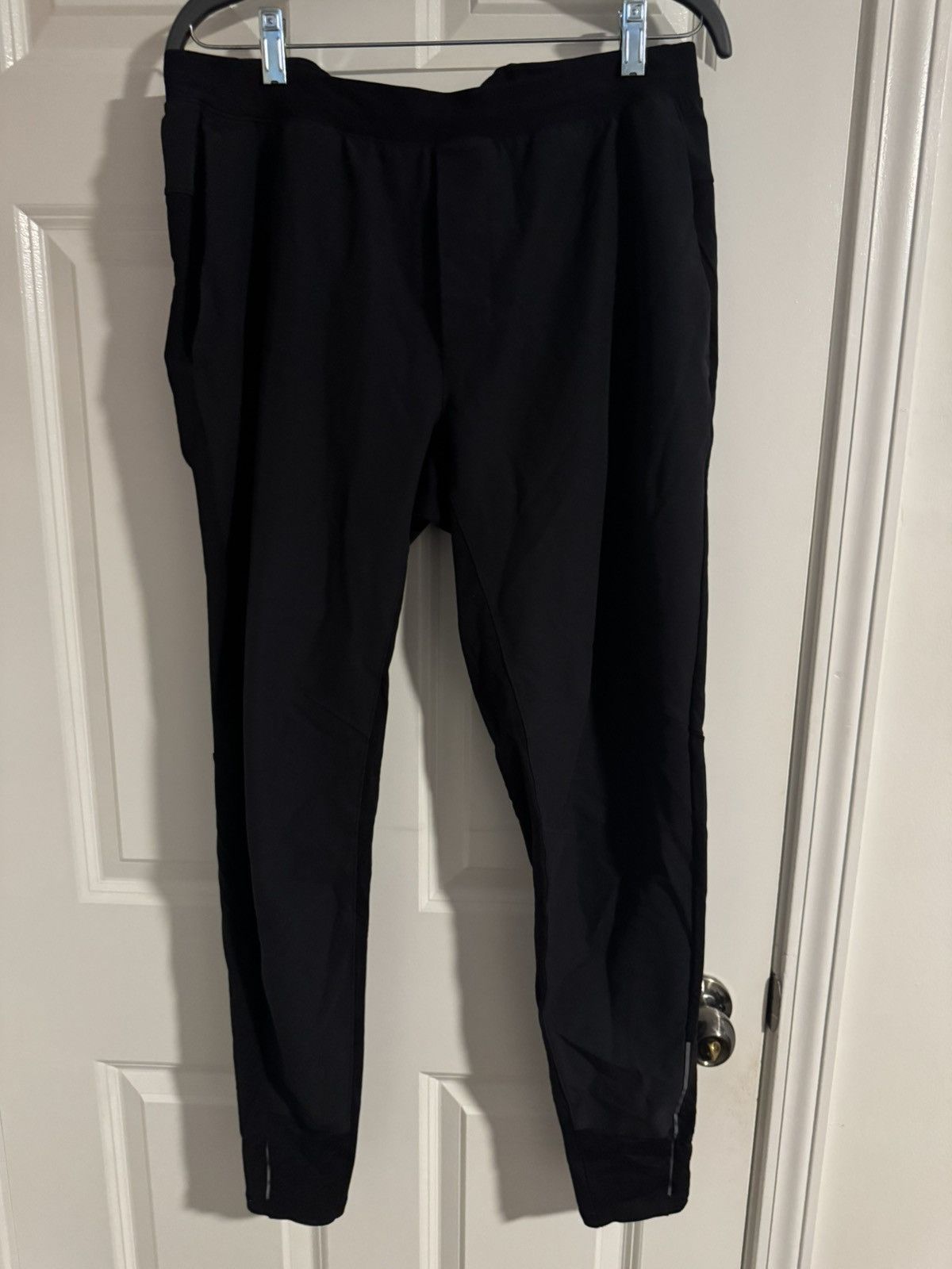 Lululemon Lululemon Black Joggers Size US 30 / EU 46 - 1 Thumbnail