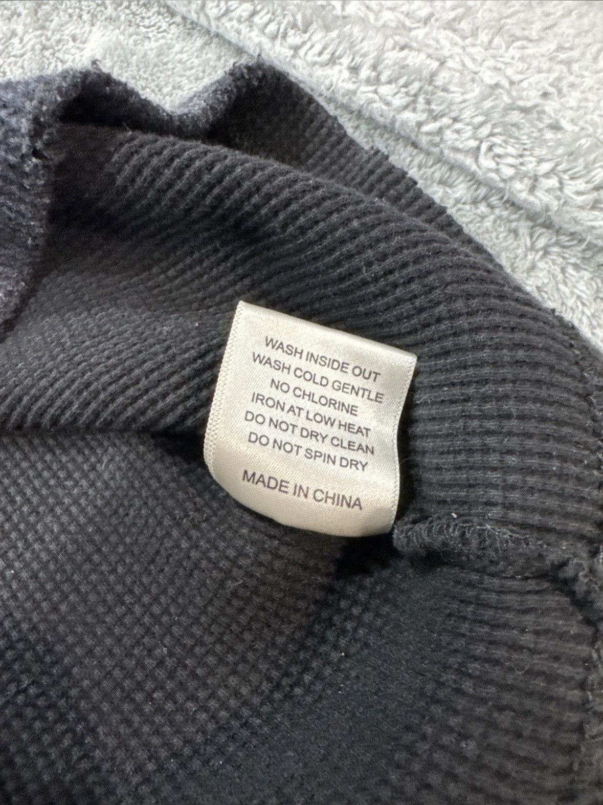 Vale VALE USA long sleeve thermal LARGE Size US L / EU 52-54 / 3 - 8 Thumbnail