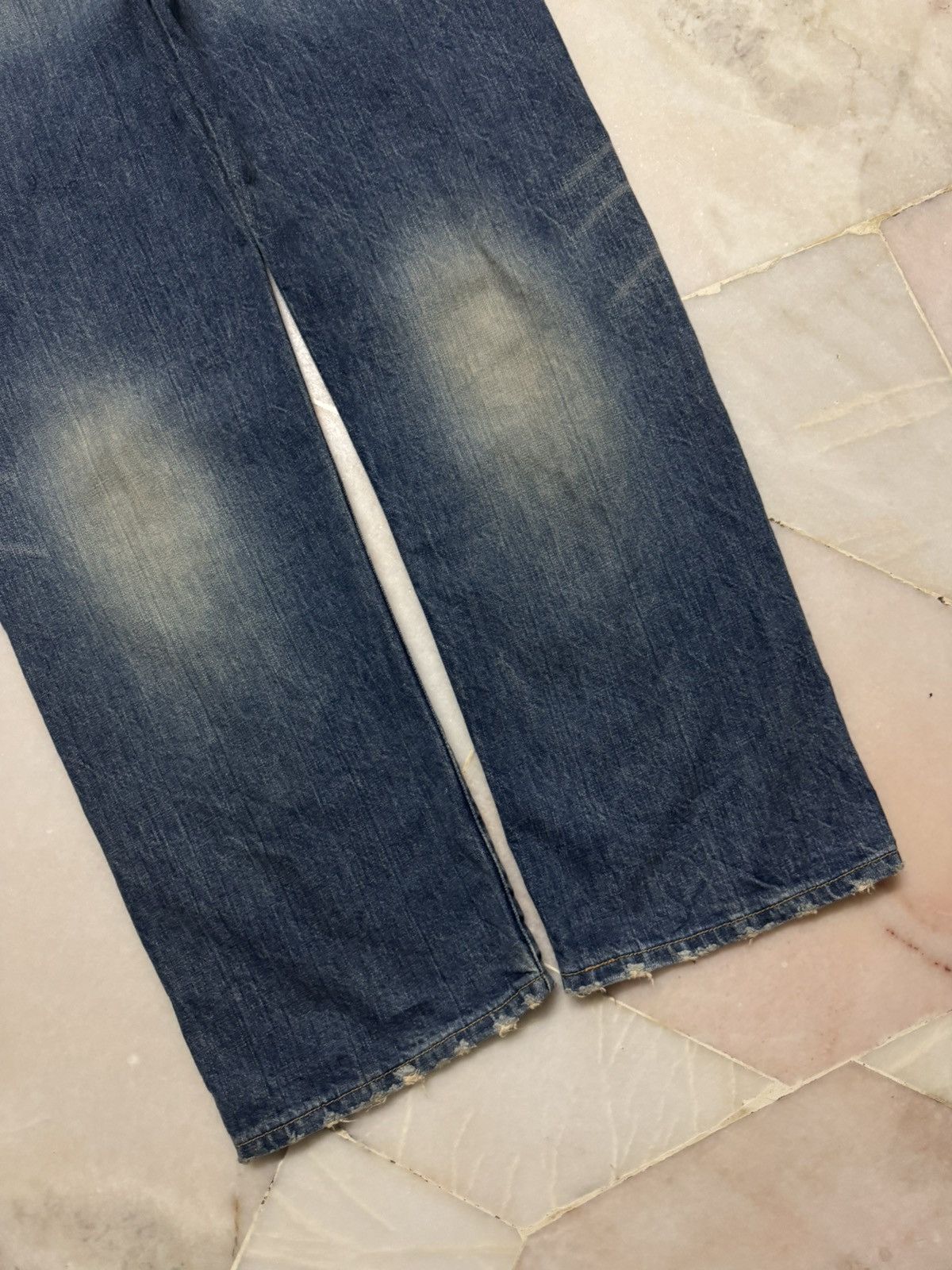 Levi's 💥BUTTON-FLY💥90's LEVI'S 501 GRUNGE HONEYCOMB DISTRESS BAGGY Size US 35 - 22 Thumbnail