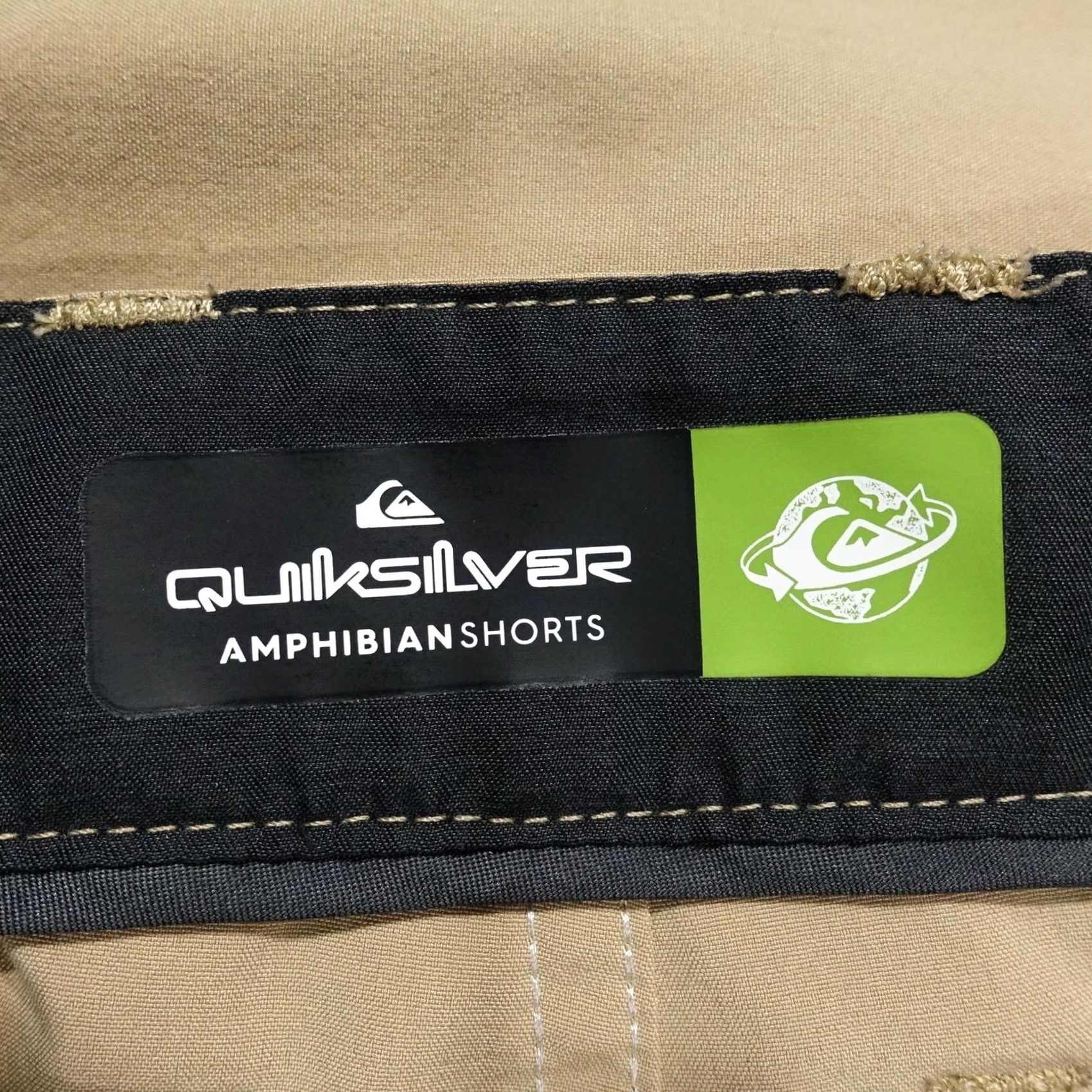 Quiksilver Quiksilver Shorts Mens 38 Beige Amphibian DryFlight Quick Dry 9 Inseam Chino Casual Travel Pocket Logo Mens Size US 38 / EU 54 - 6 Thumbnail