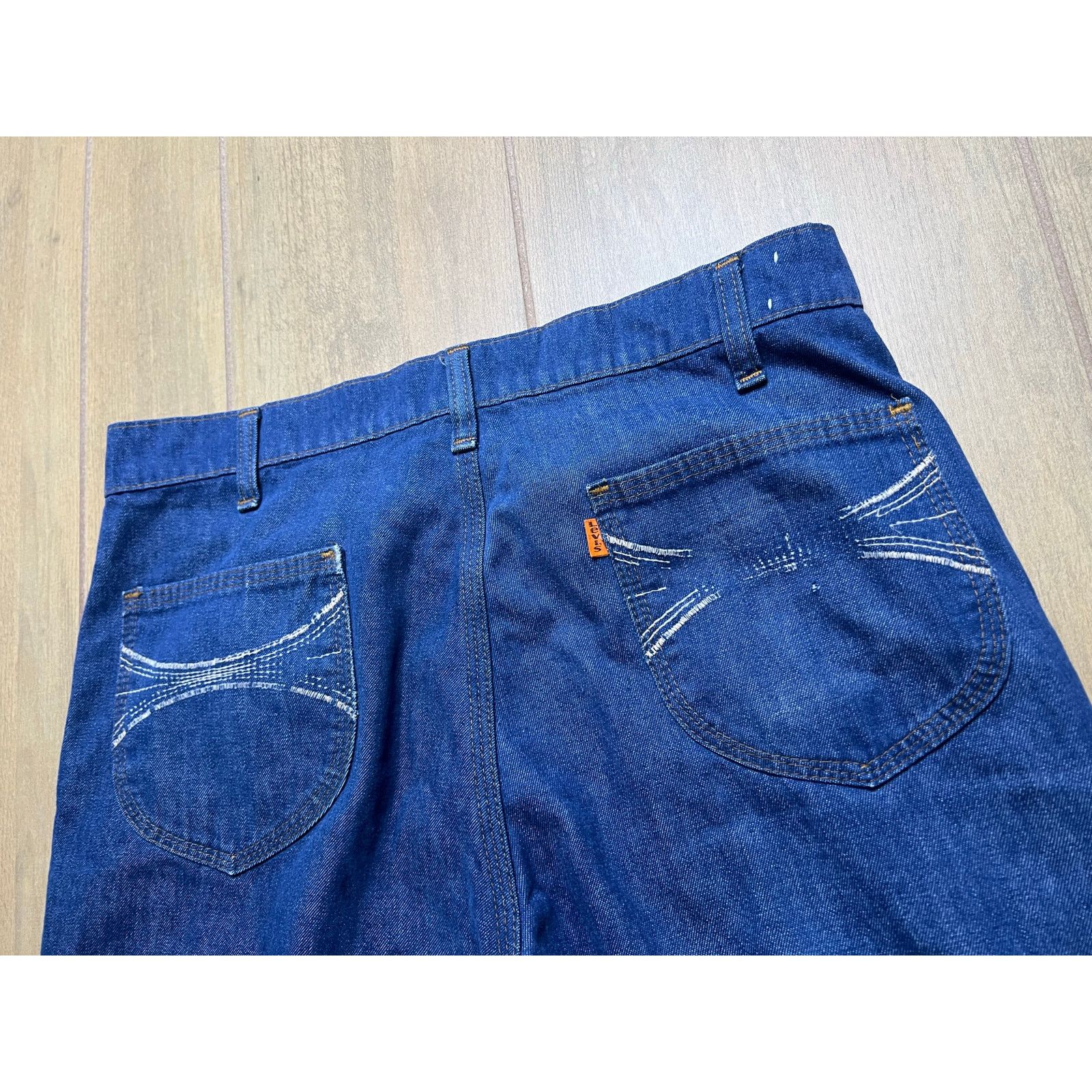 Levi's Vintage Levi’s Orange Tab Bootcut Jeans USA 1970s -80s denim Size US 33 - 16 Thumbnail
