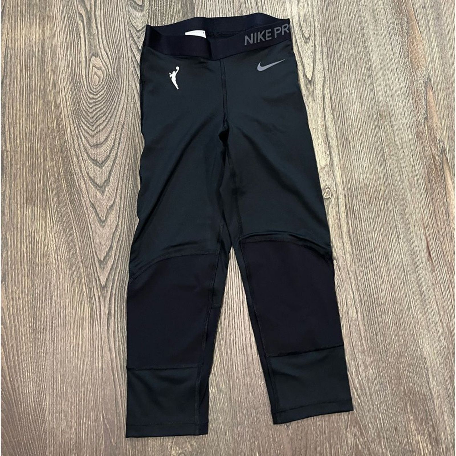 Nike NWOT Nike Pro Womens Dri-Fit WNBA Official Compression S Size 25" / US 0 / IT 36 - 1 Thumbnail