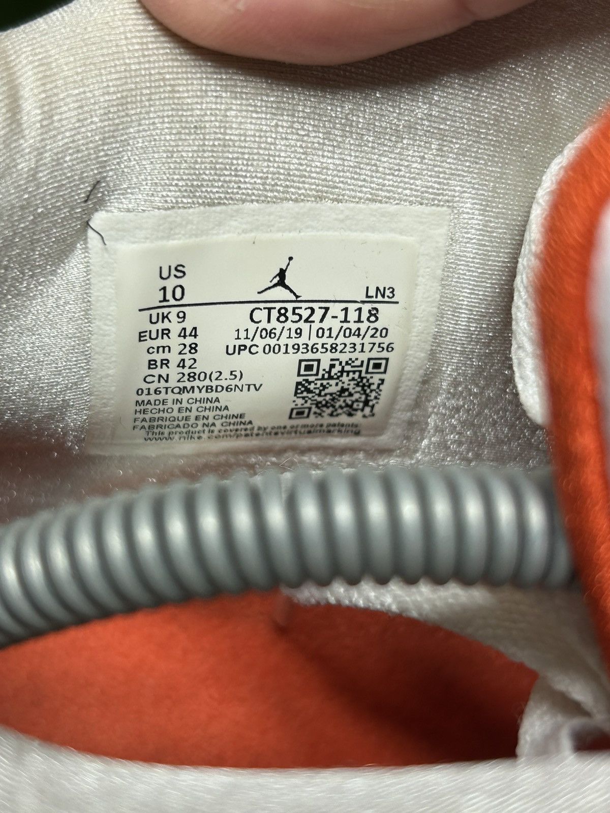 Jordan Brand Jordan 4 Orange metallic Size US 10 / EU 43 - 9 Thumbnail