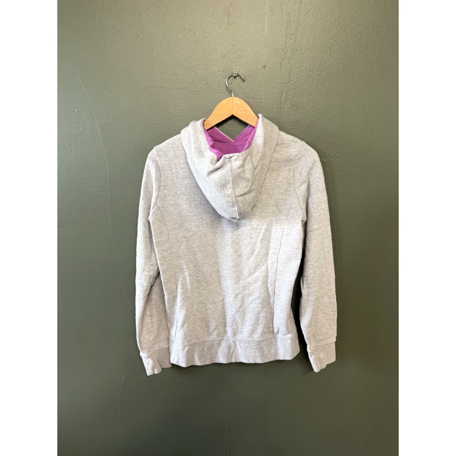 The North Face The North Face Womens Gray Graphic Pullover Hooded Sweatshirt Size Small Size S / US 4 / IT 40 - 2 Thumbnail
