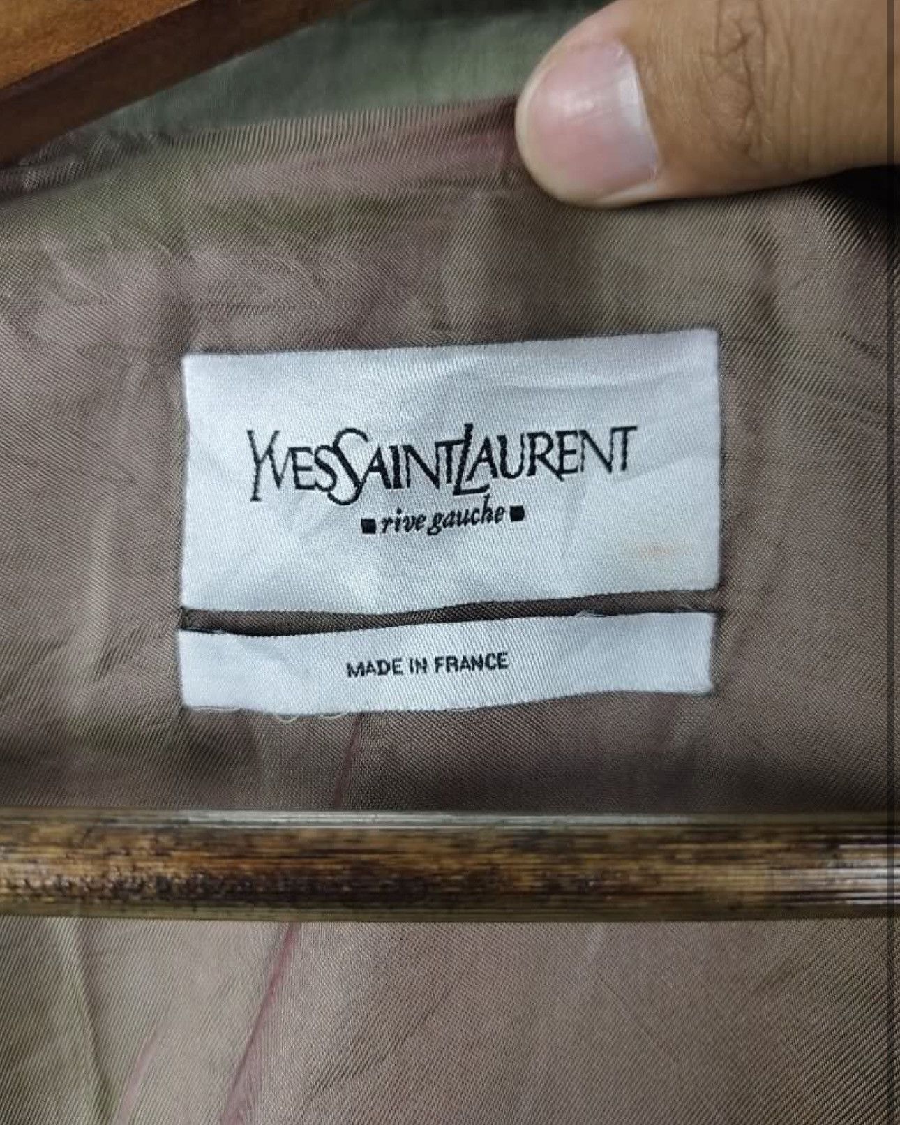 Yves Saint Laurent Yves saint laurent give gauche Size US M / EU 48-50 / 2 - 2 Thumbnail