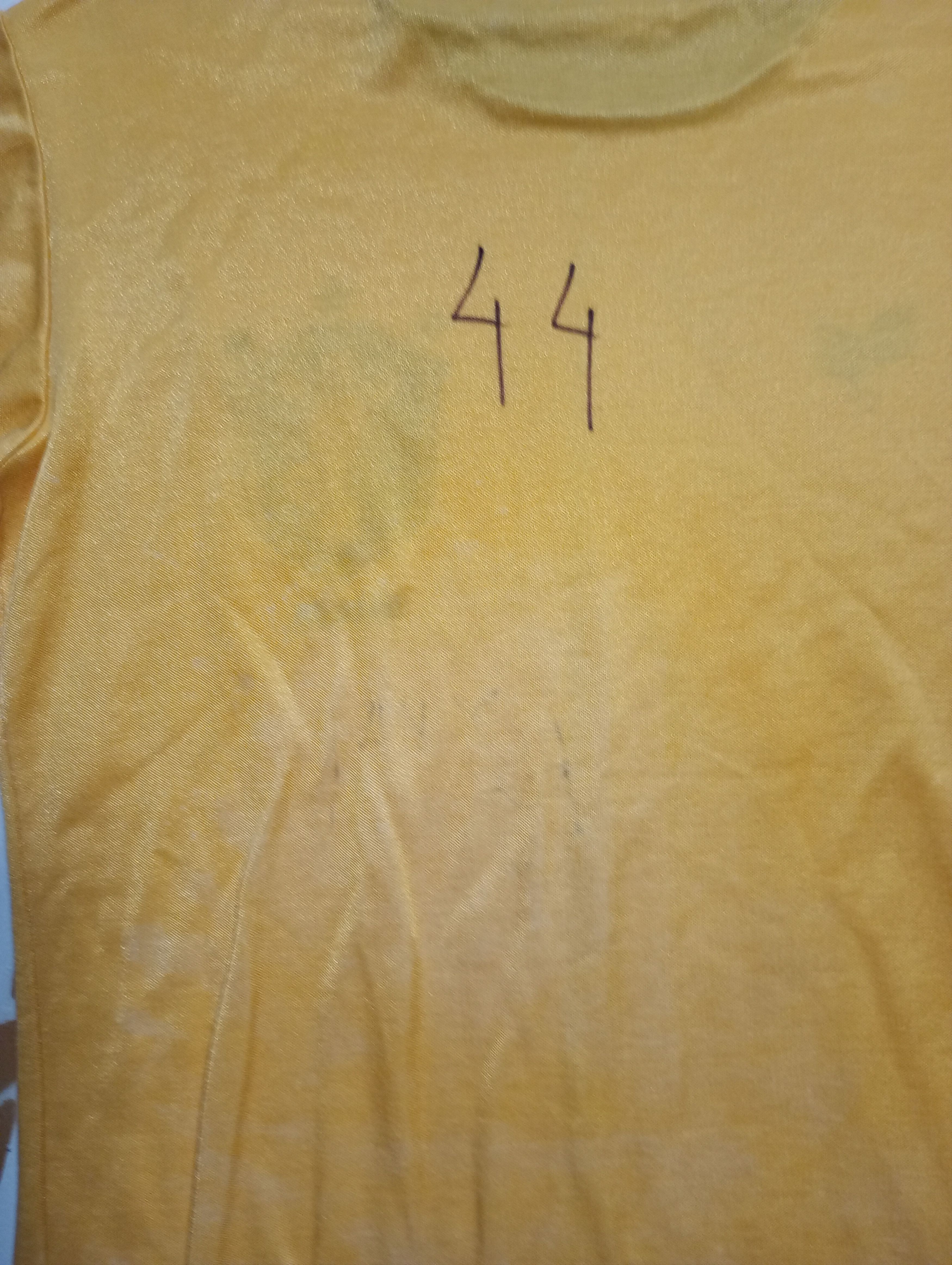 Vintage Aqatas Brazil Home Jersey World Cup 1982 Size US L / EU 52-54 / 3 - 22 Thumbnail