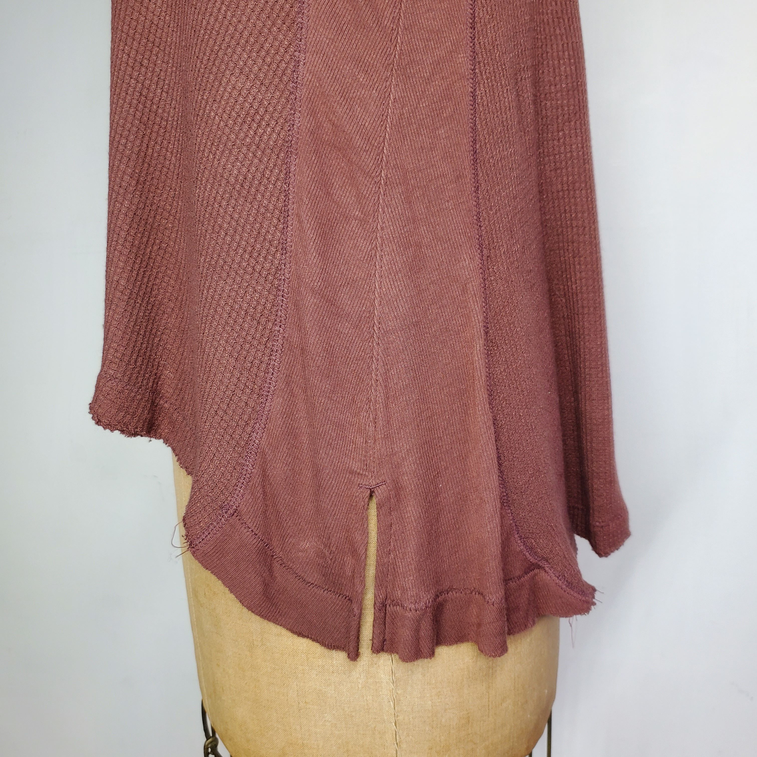 Free People We The Free Size XS-M Thermal Flounce Top Long Sleeve Brown Size S / US 4 / IT 40 - 6 Thumbnail