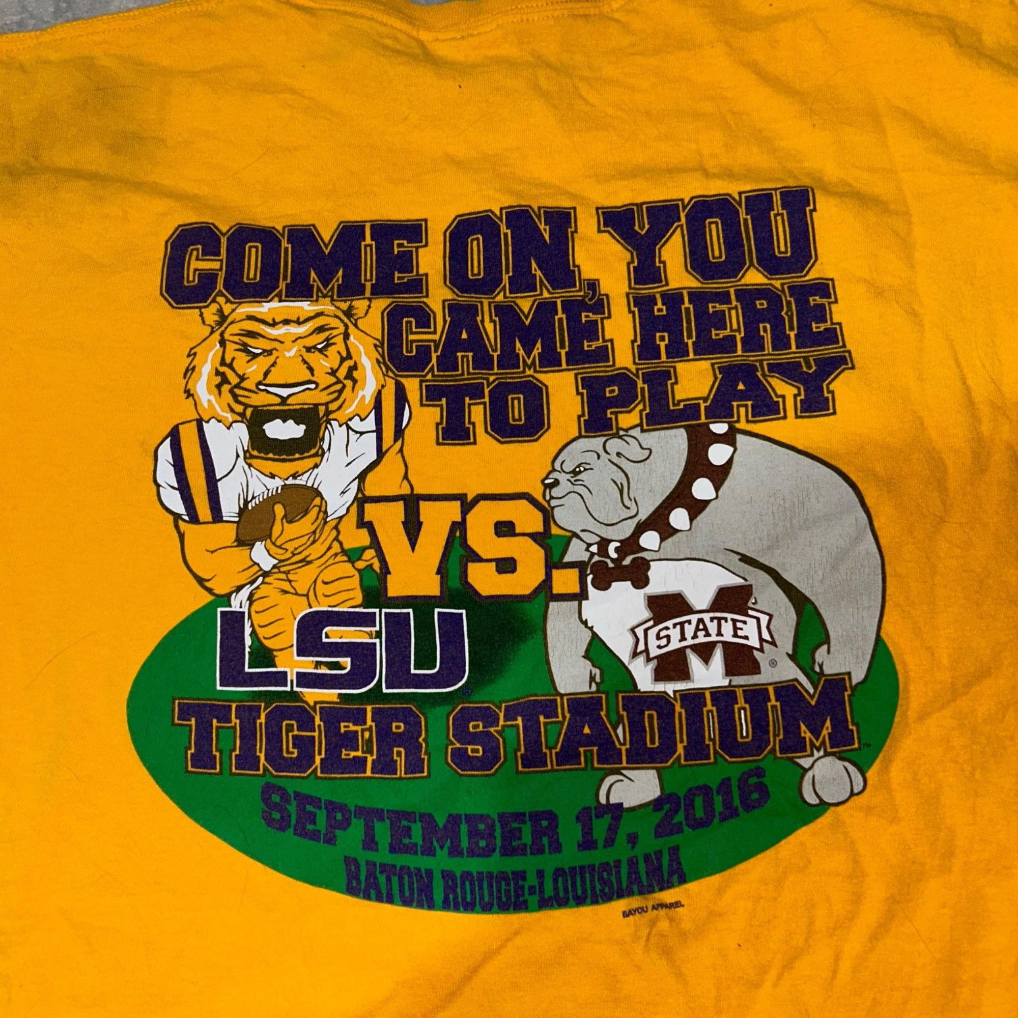 Gildan Vintage/Y2K Style LSU Vs Mississippi State Shirt Size US XXL / EU 58 / 5 - 5 Thumbnail
