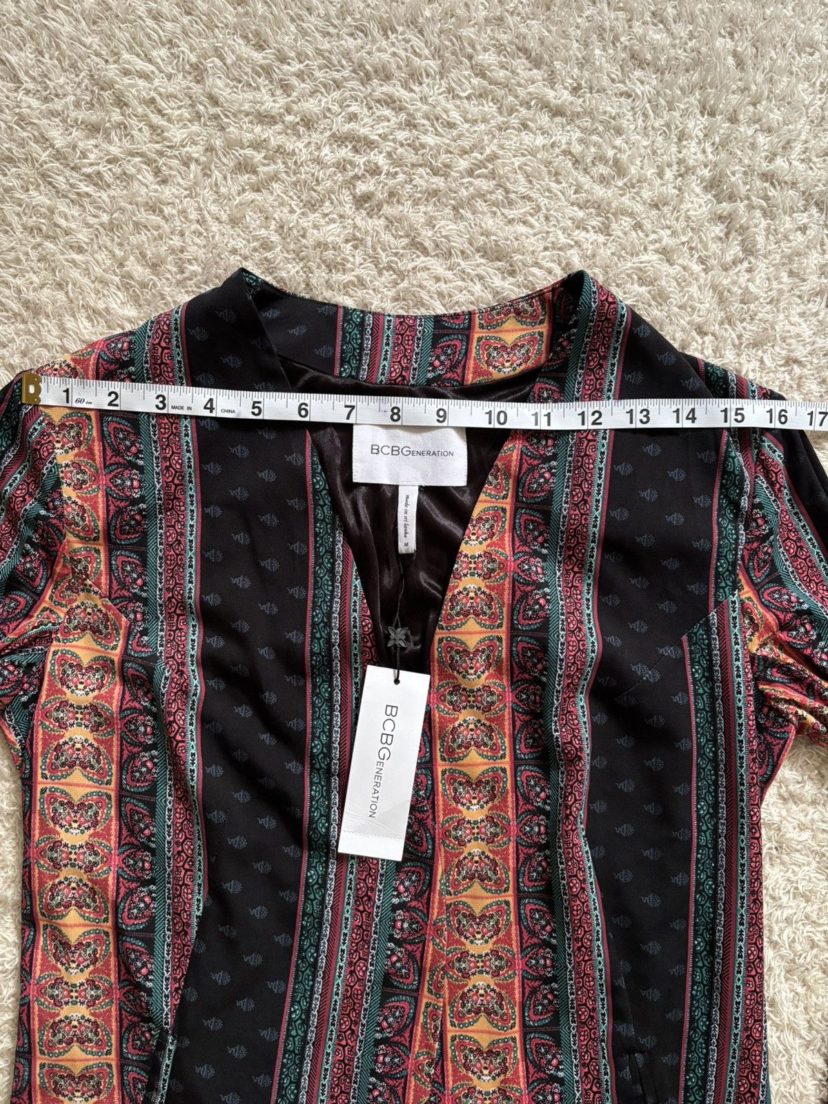 BCBGeneration Women’s festive printed blazer cardigan size medium Size M / US 6-8 / IT 42-44 - 6 Thumbnail
