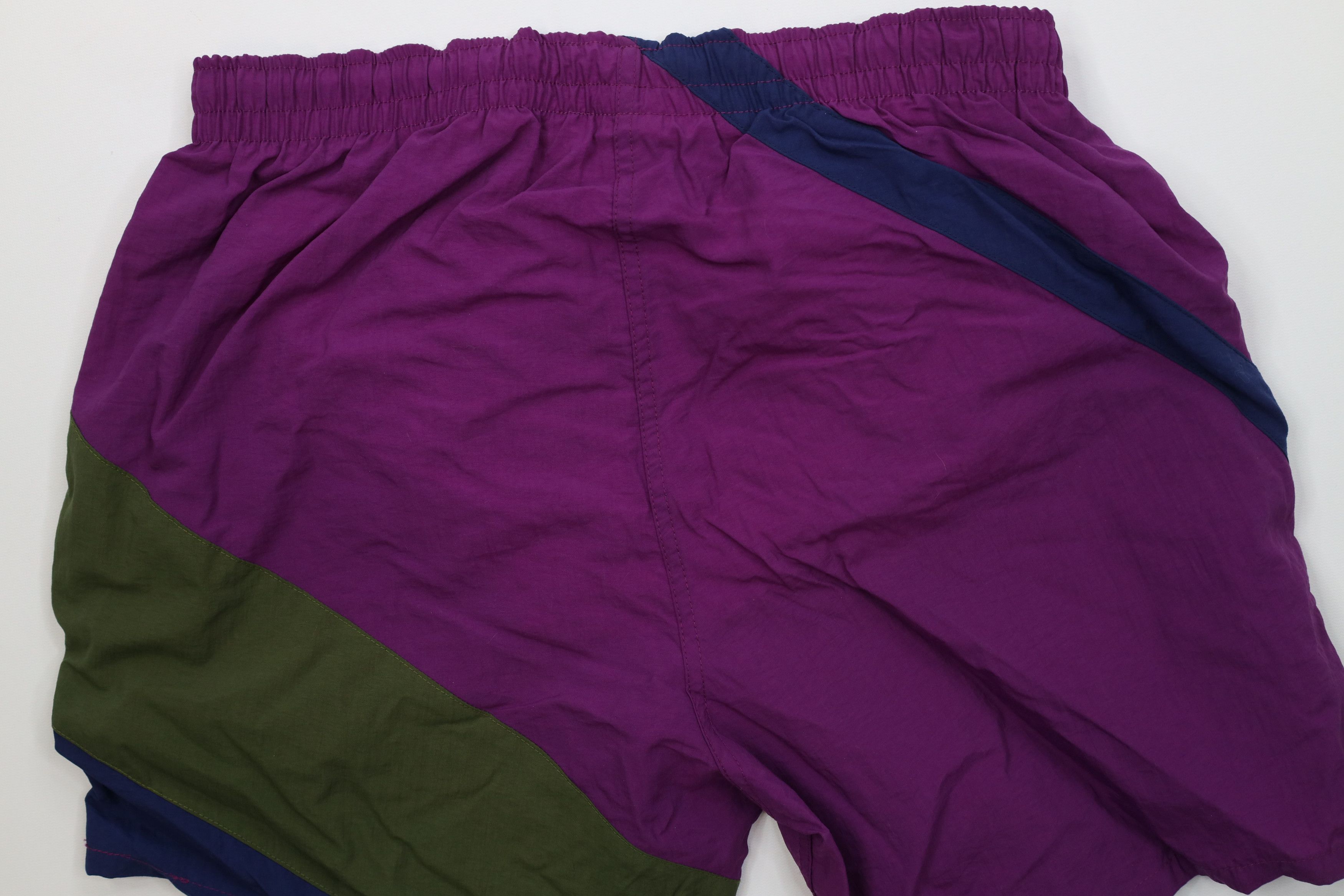 Vintage Vintage 90s Streetwear Striped Lined Shorts Swim Trunks Size US 34 / EU 50 - 10 Thumbnail
