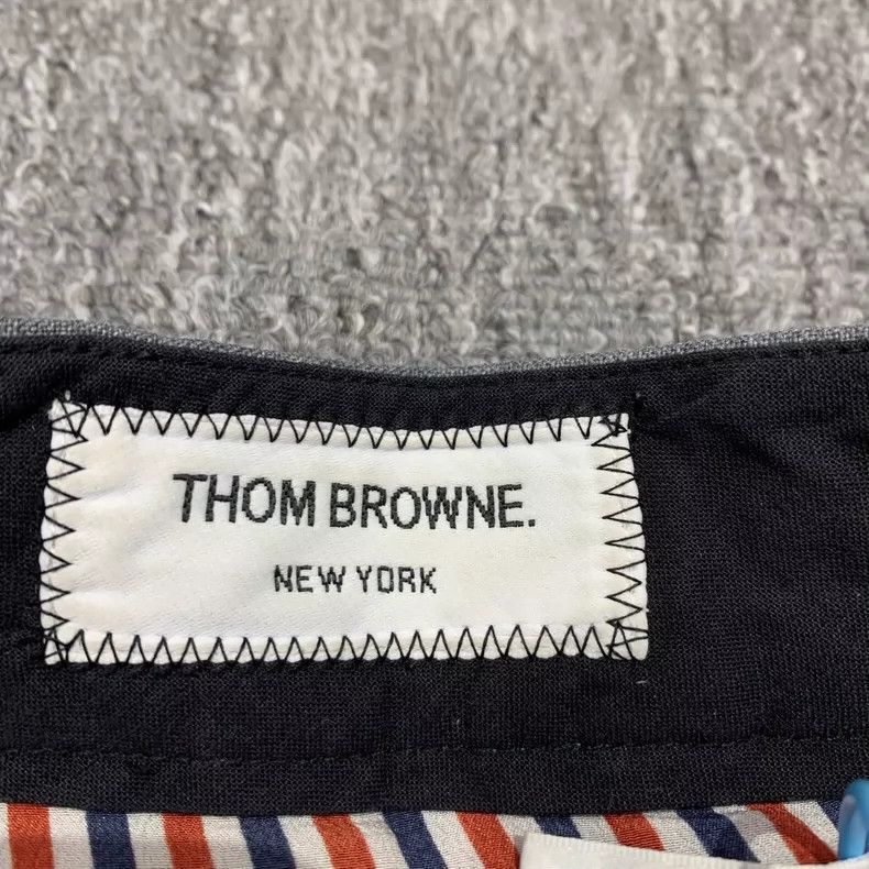 Thom Browne Thom Browne Pleated skirt 2506-Nextarrow Size 26" / US 2 / IT 38 - 8 Thumbnail