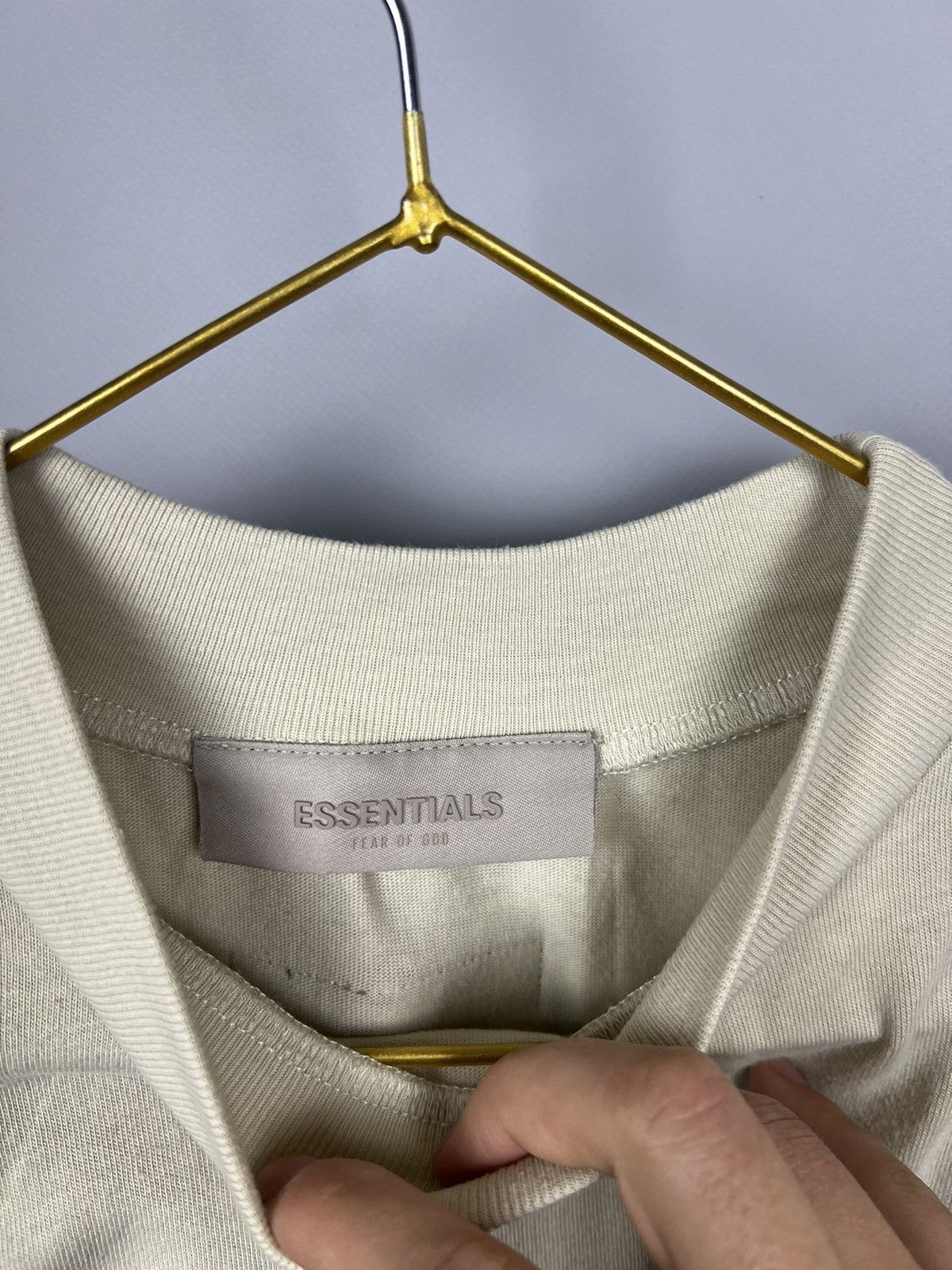 Essentials Fear of God Essentials beige tee tshirt Size S / US 4 / IT 40 - 4 Thumbnail
