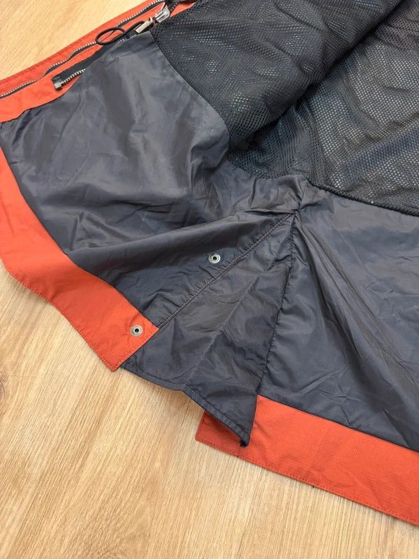 Musto Musto Performance Sailing Sea Jacket size L Size US L / EU 52-54 / 3 - 11 Thumbnail