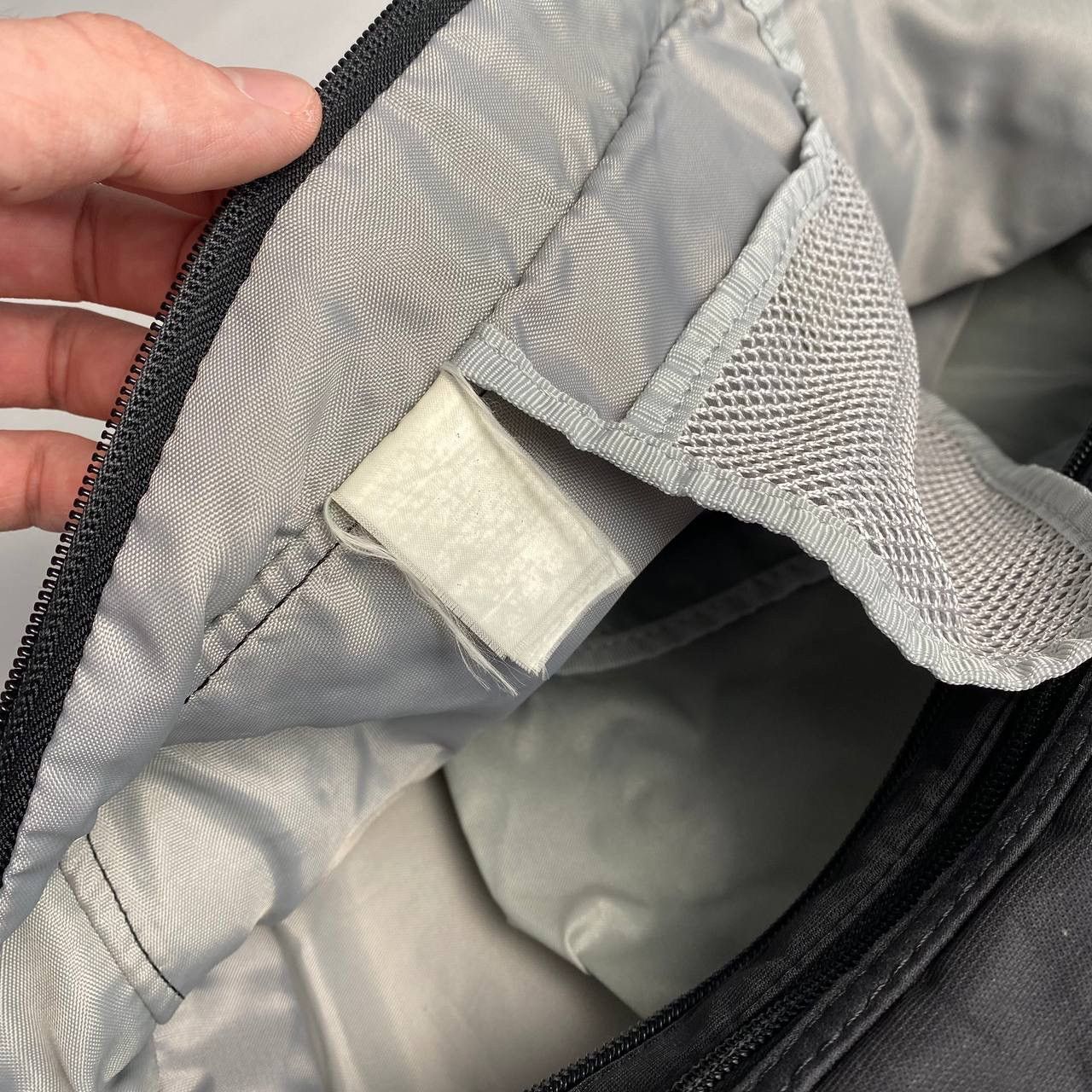 Nike Nike Vintage Travel Duffle Backpack Bag Size ONE SIZE - 7 Thumbnail