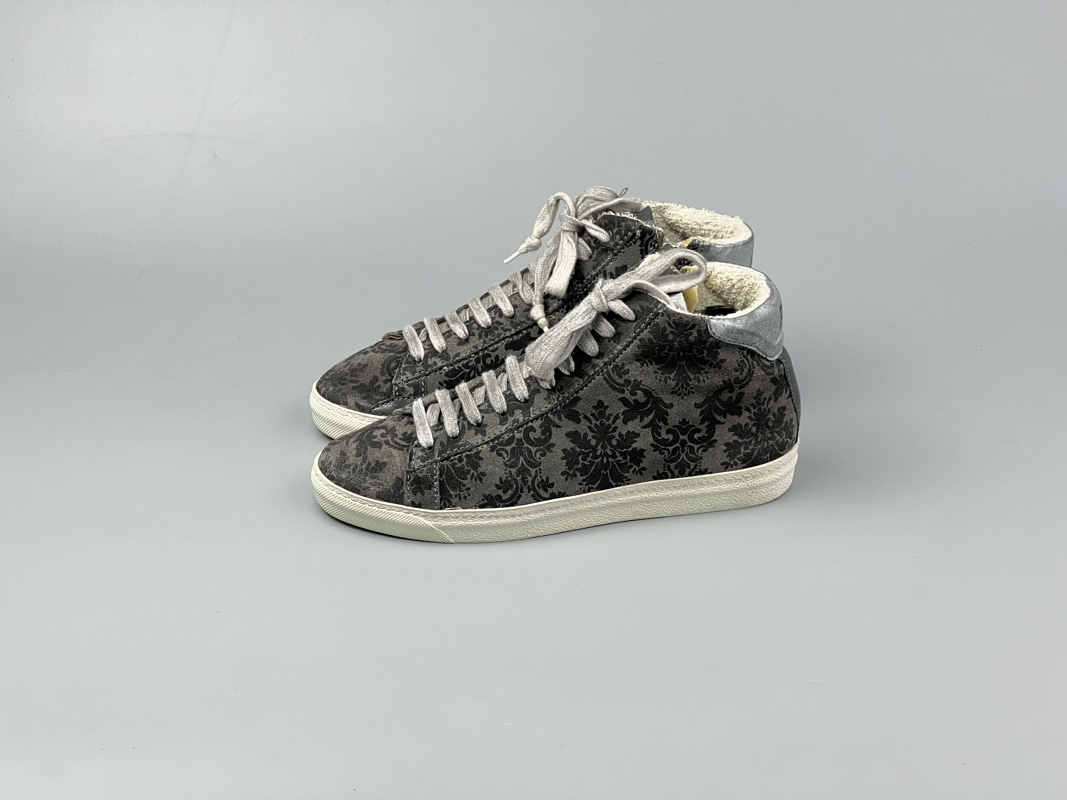 P448 P448 Women's Hi-Top Leather Sneakers Size 40 Size US 9 / IT 39 - 2 Thumbnail