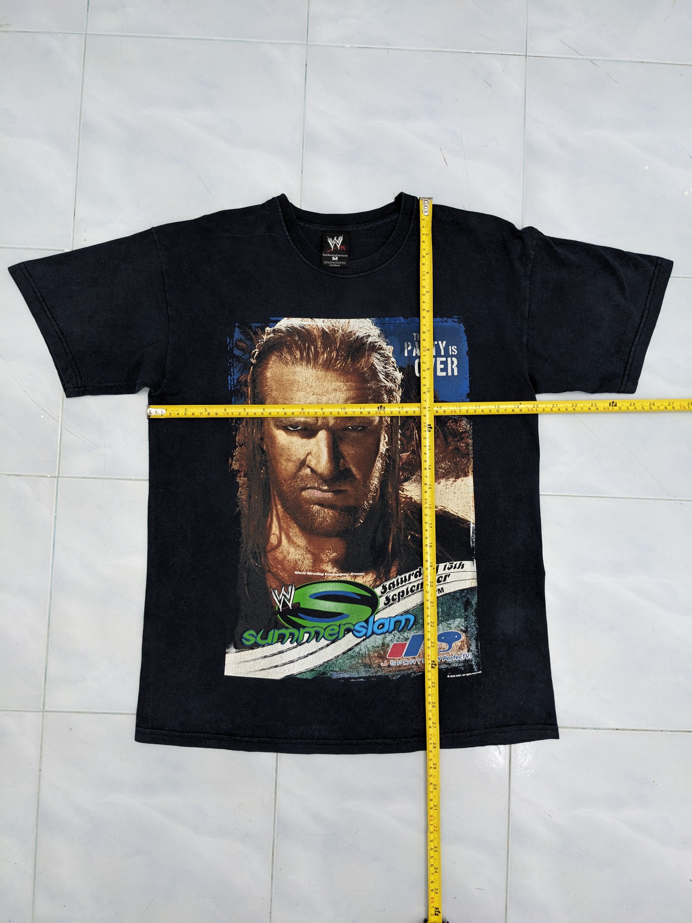 WWE 🔥LAST DROP BEFORE DELETE🔥 VINTAGE 2007 TRIPLE H WWE Size US M / EU 48-50 / 2 - 5 Thumbnail