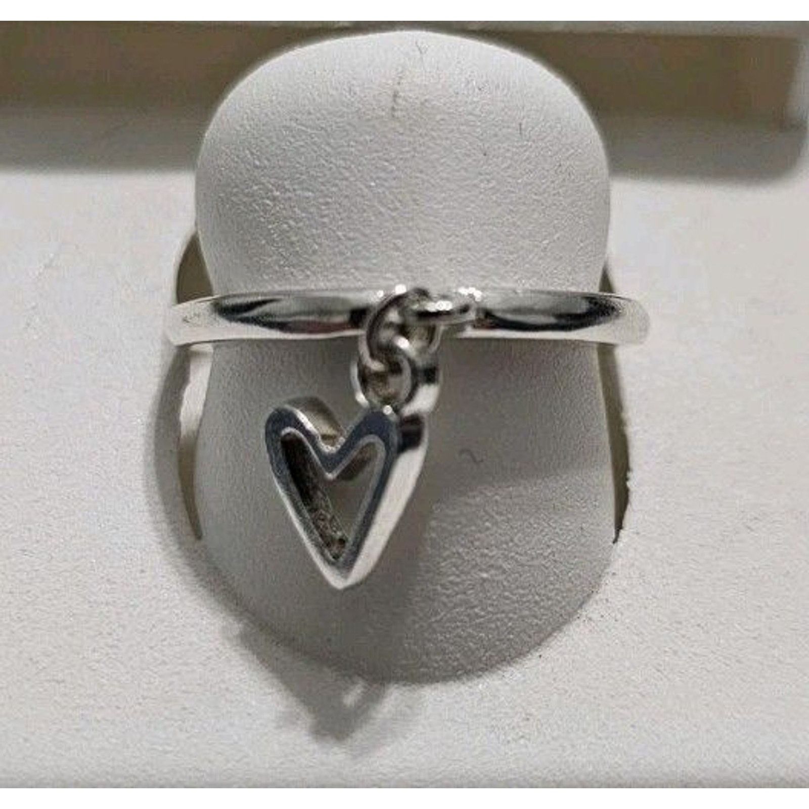 Other Sterling Silver Dangle Heart Ring 925 Size 6.5 Size ONE SIZE - 1 Thumbnail
