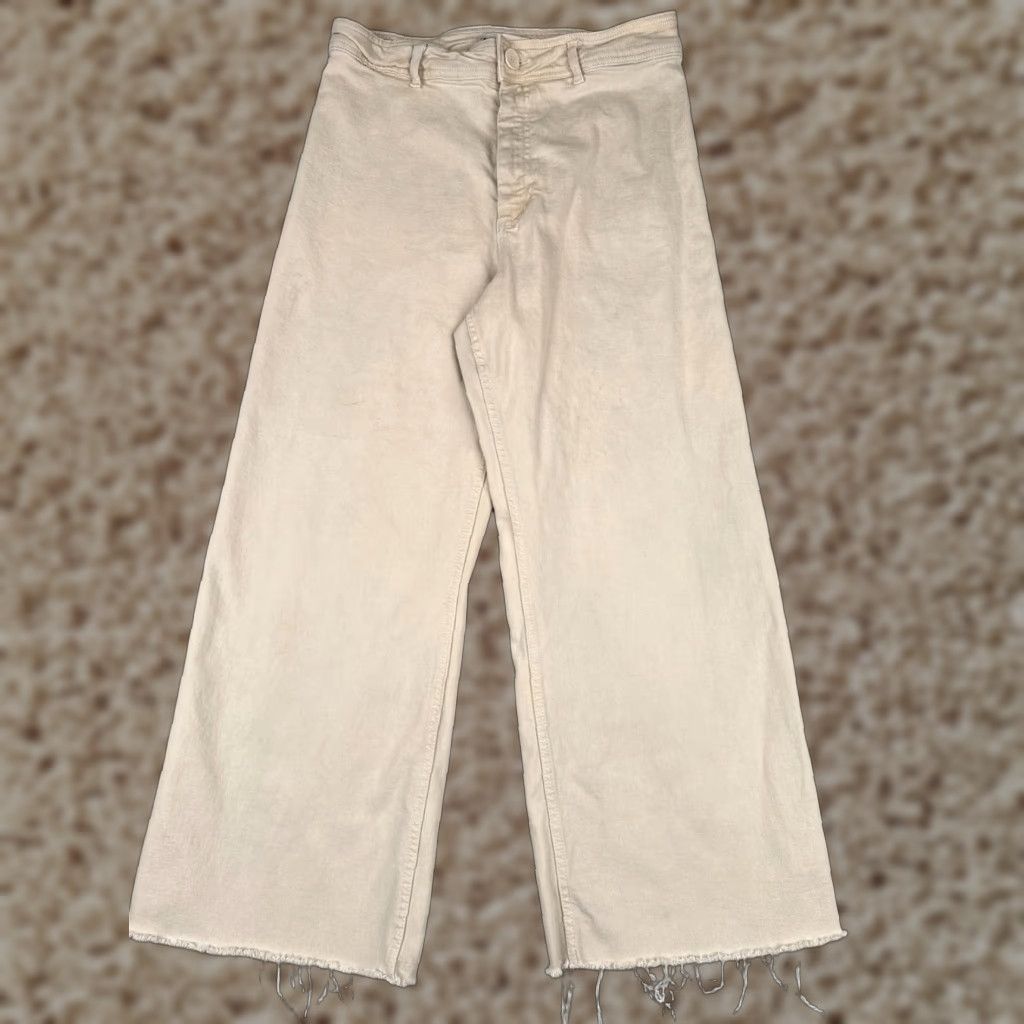 Zara Zara Jeans Womens Jeans Beige Denim Wide-Leg High Rise 32x28 Regular 5-Pocket Design Distressed Comfort Stretch Size 34" / US 12 / IT 48 - 1 Thumbnail