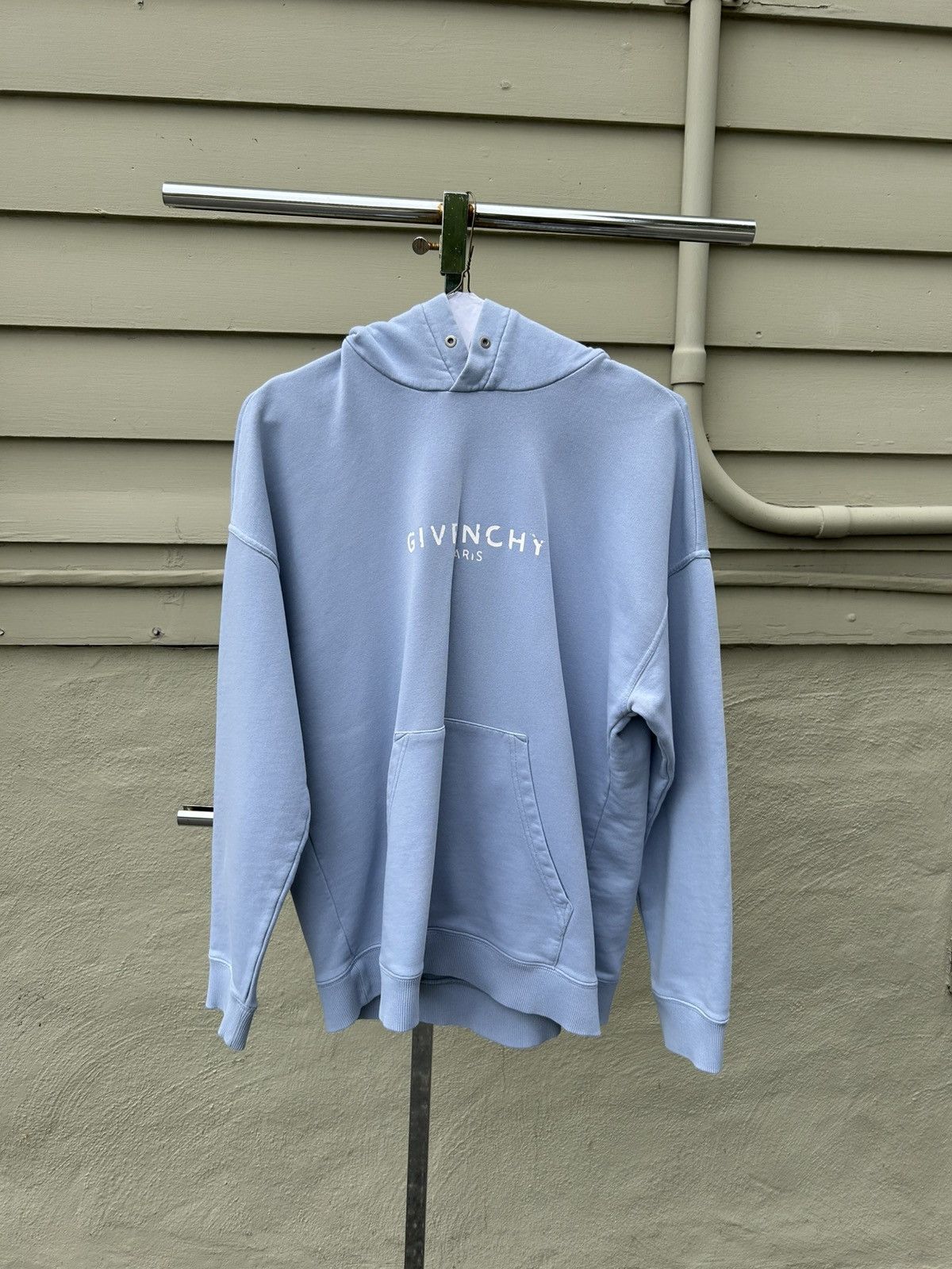 Givenchy distressed logo slim hoodie baby blue