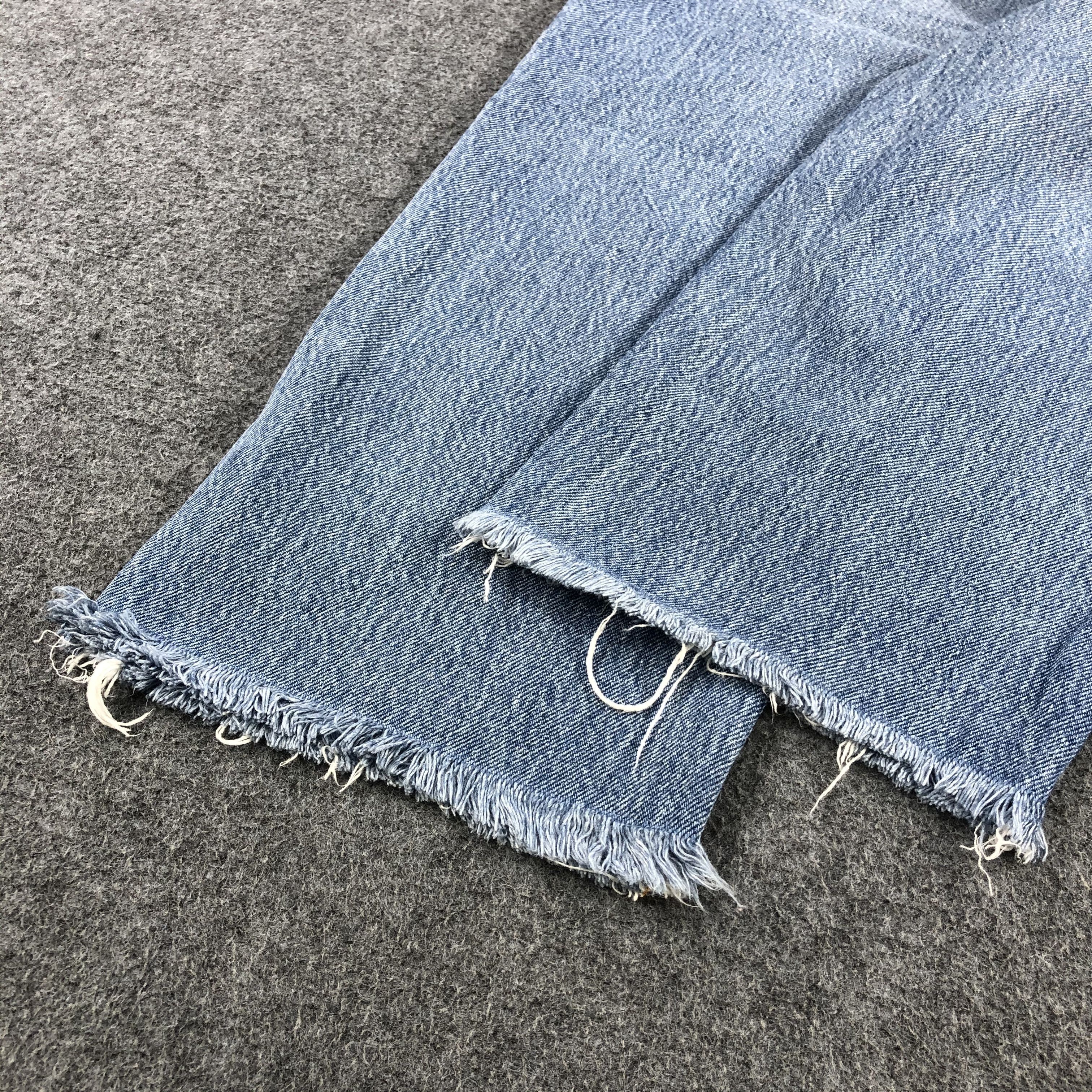 Levi's 90s Vintage Blue Wash Levis 501 Jeans-J1738 Size US 28 / EU 44 - 6 Thumbnail