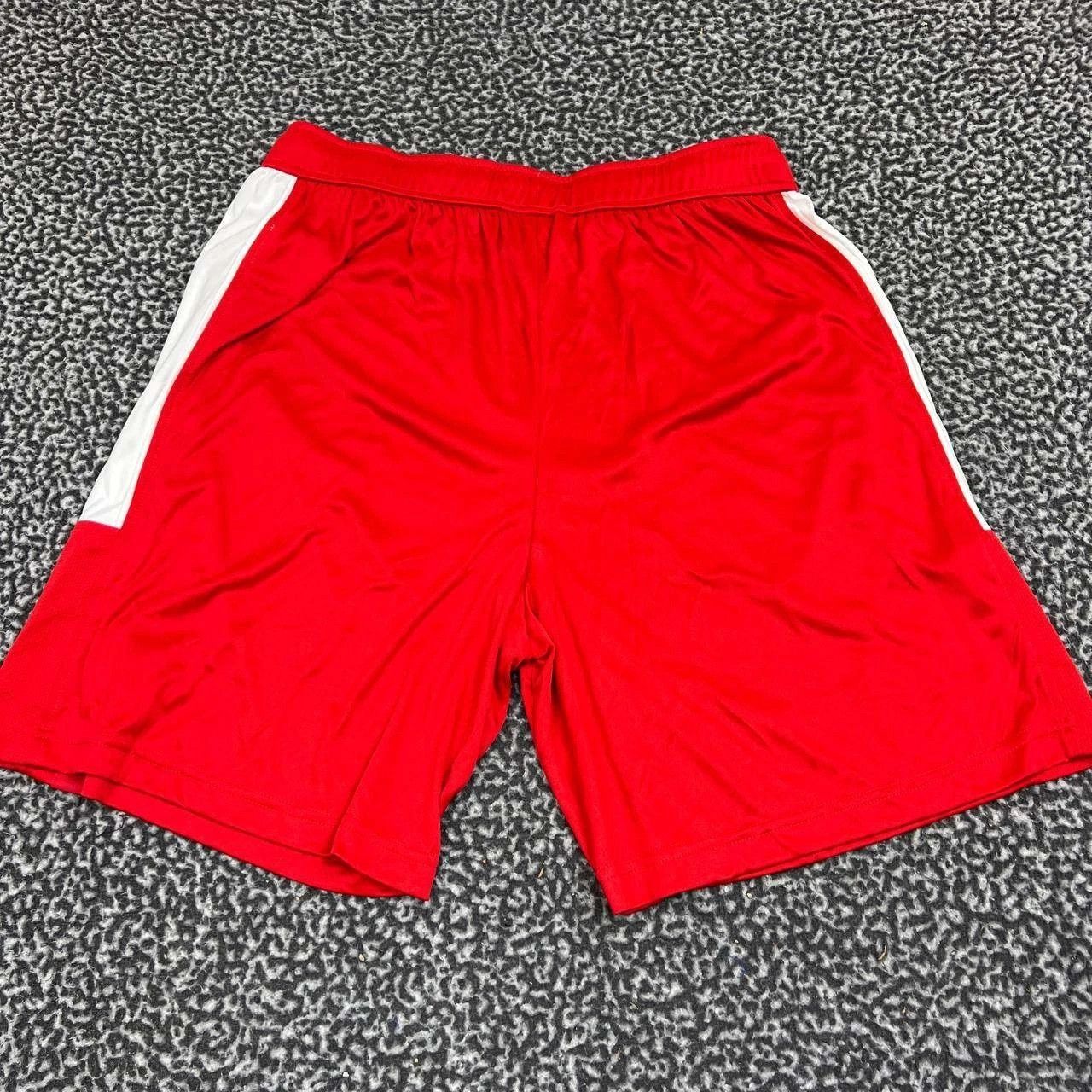 Other Wisconsin Badgers Athletic Shorts Men L Drawstring Size 30 Size US 30 / EU 46 - 2 Thumbnail