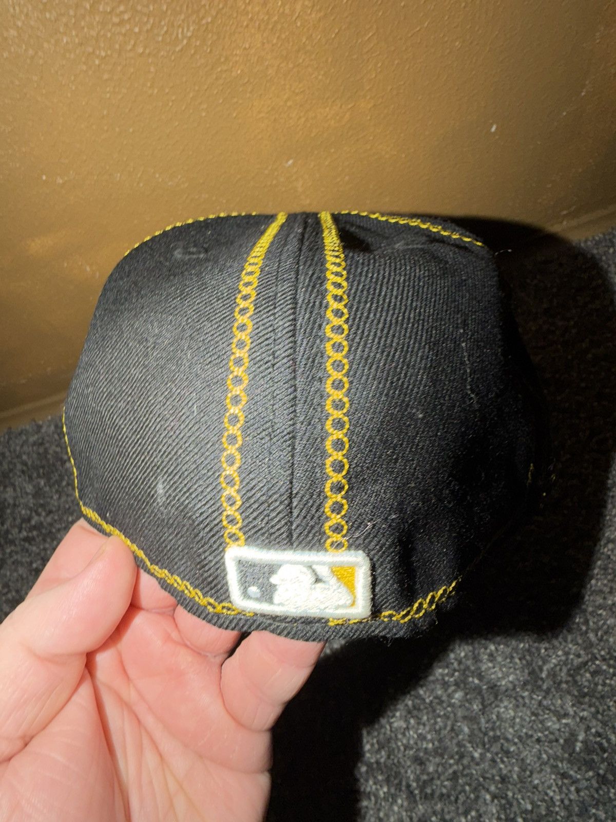 New Era New Era MLB Pittsburgh Pirates Fitted Hat Cap Size 7,1/8 Size 28 - 20 Thumbnail