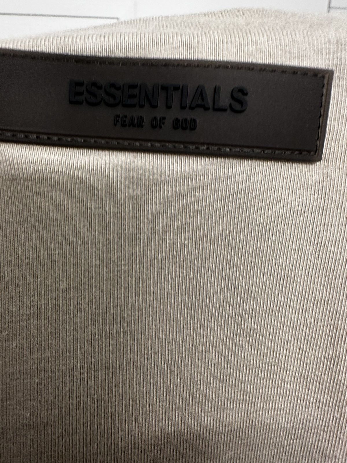 Essentials Fear of God Essentials Tee Smoke Size US XL / EU 56 / 4 - 3 Thumbnail