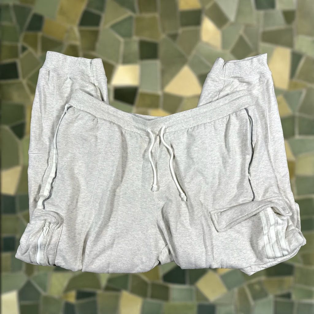 Seller photo, Grailed