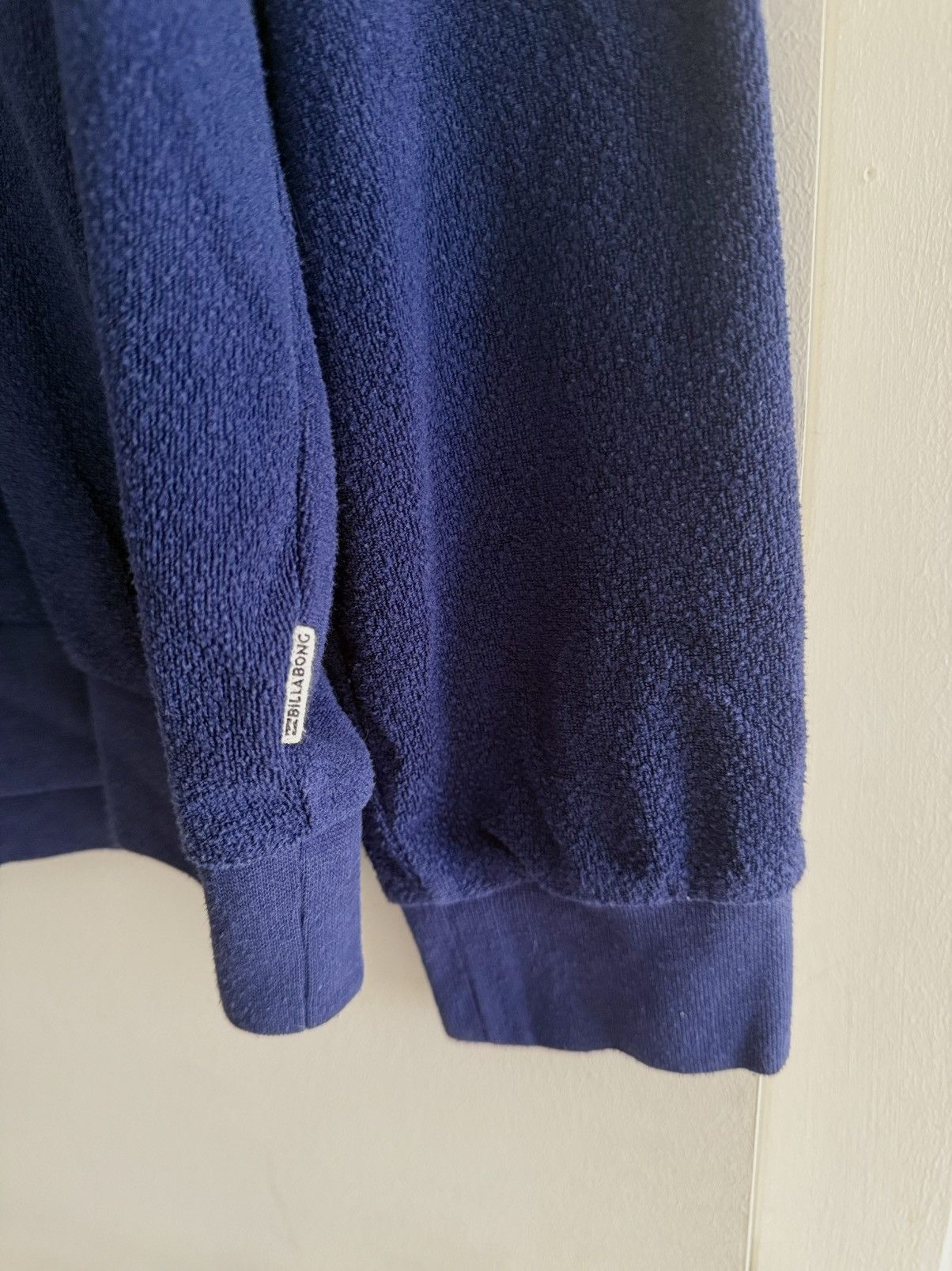 Billabong Vintage Billabong Sweatshirt Cropped Fit Size US M / EU 48-50 / 2 - 4 Thumbnail