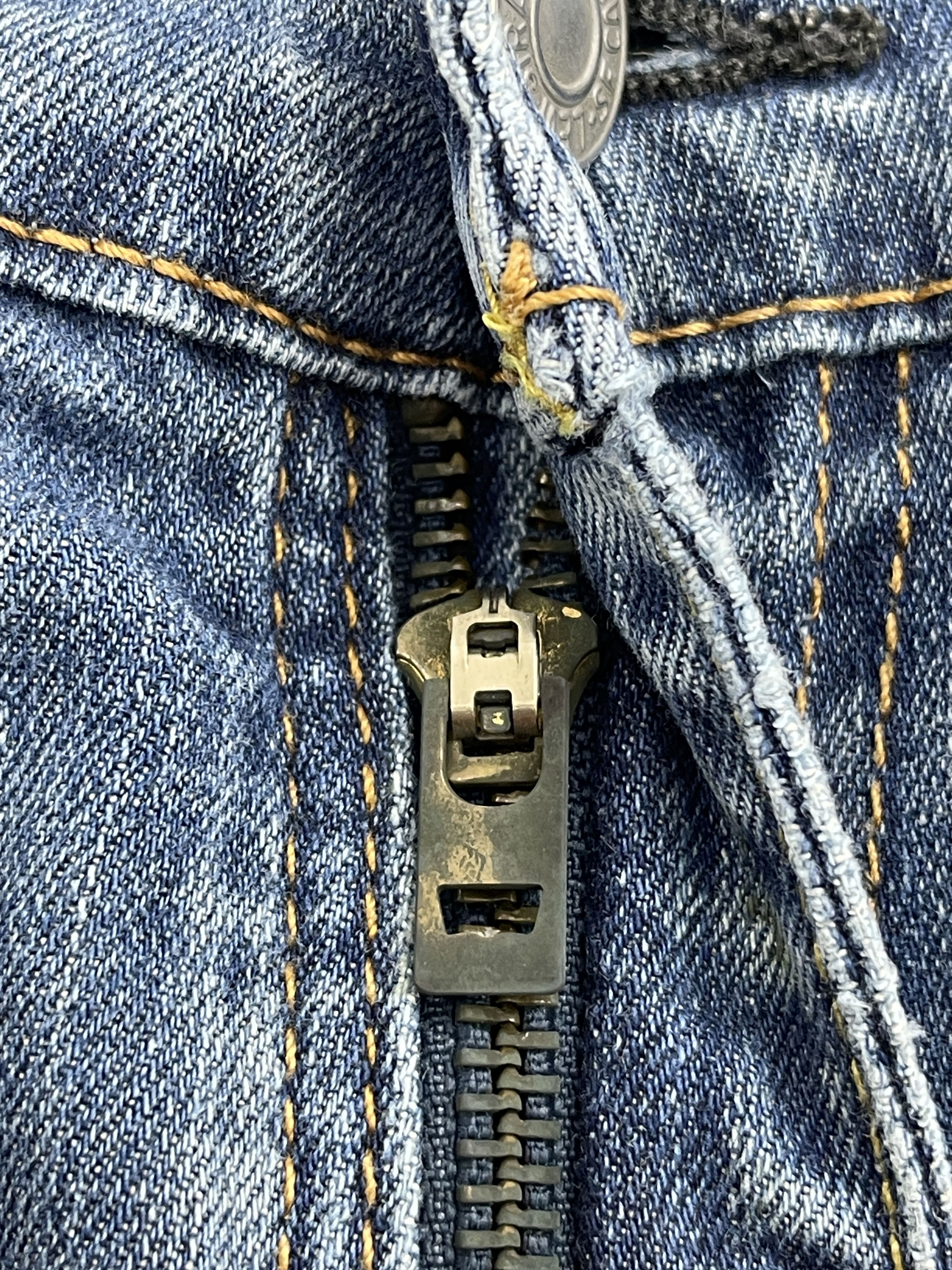 Levi's Faded Blue Vintage Levis 559 Denim DP2553 Size US 34 / EU 50 - 11 Thumbnail