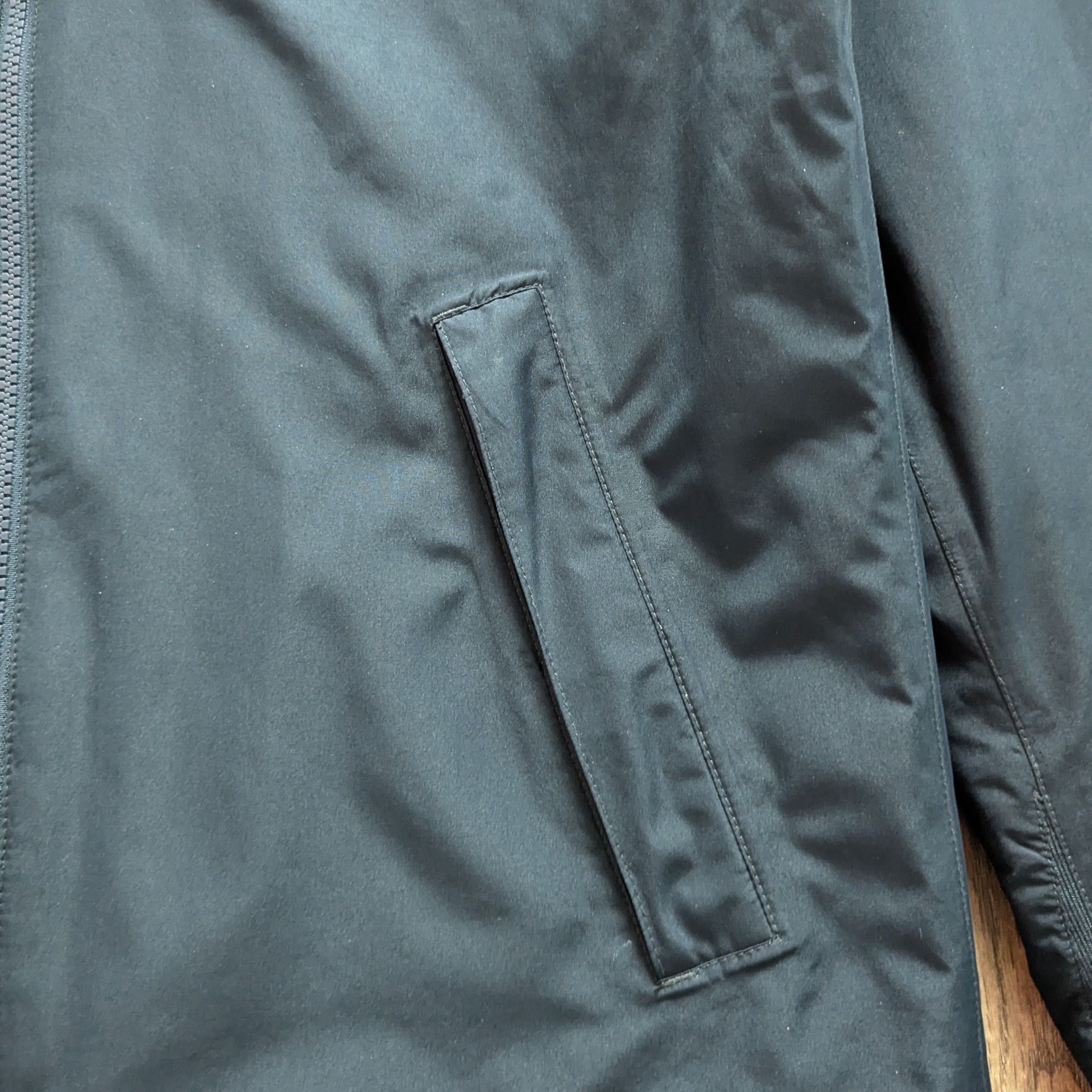 Barbour Barbour Peak Jacket Waterproof And Breathable Size M Black Size US M / EU 48-50 / 2 - 4 Thumbnail