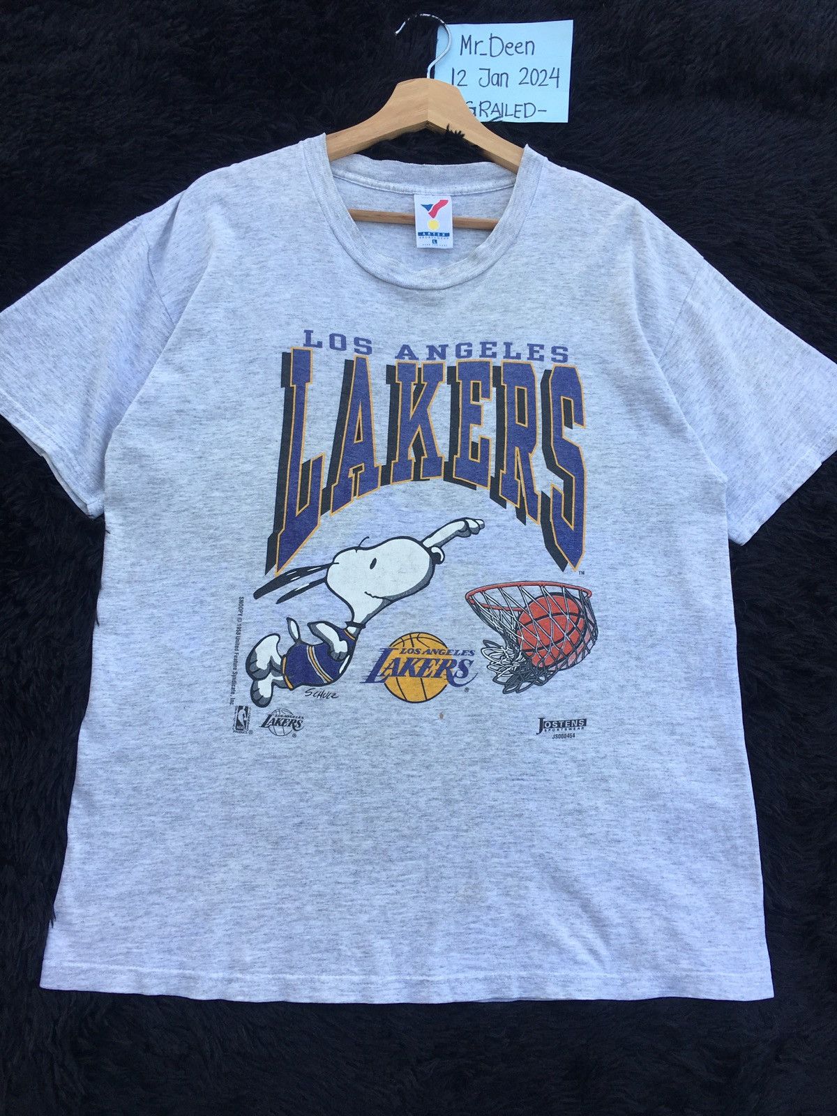 NBA Rare Vintage Los Angeles LAKERS Snoopy NBA Tee Size US L / EU 52-54 / 3 - 4 Thumbnail