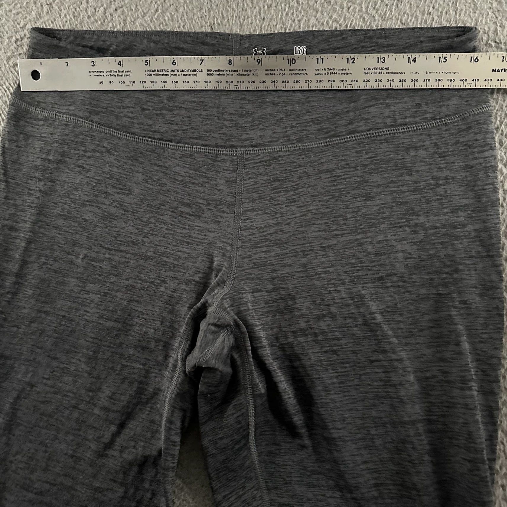 Under Armour Under Armour Womens Leggings Gray Size Large Base 2.0 Heatgear Polyester Blend Compression Stretch Ankle Mid Rise 8.5-10.5 in 32 in Waist 28 in Inseam Size 36" / US 14 / IT 50 - 5 Thumbnail