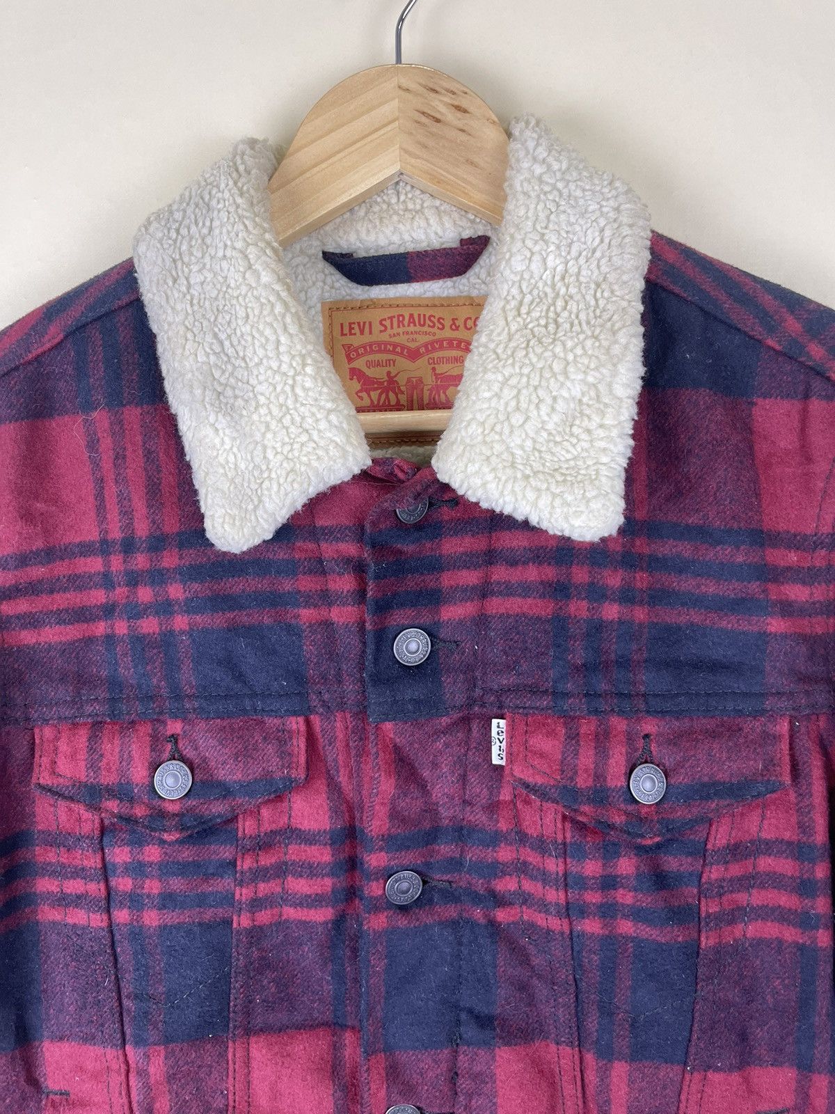 Levi's × Levi's Vintage Clothing × Vintage VINTAGE LEVIS Red Tartan Sherpa Trucker Jacket Size US S / EU 44-46 / 1 - 5 Thumbnail