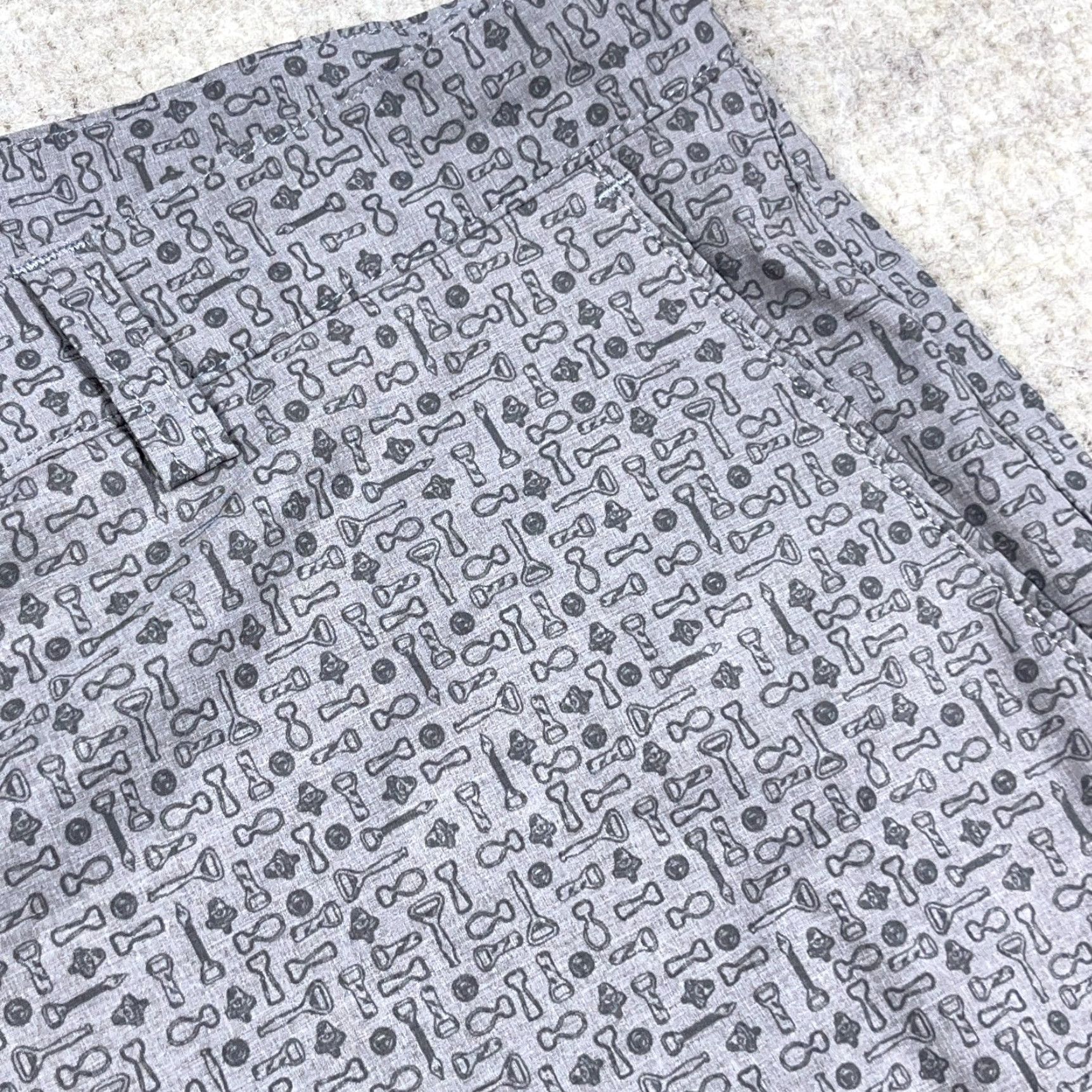 Peter Millar Peter Millar Golf Shorts Men 40 Gray Chino Performance Wicking All Over Print Shirt? Size US 40 / EU 56 - 7 Thumbnail