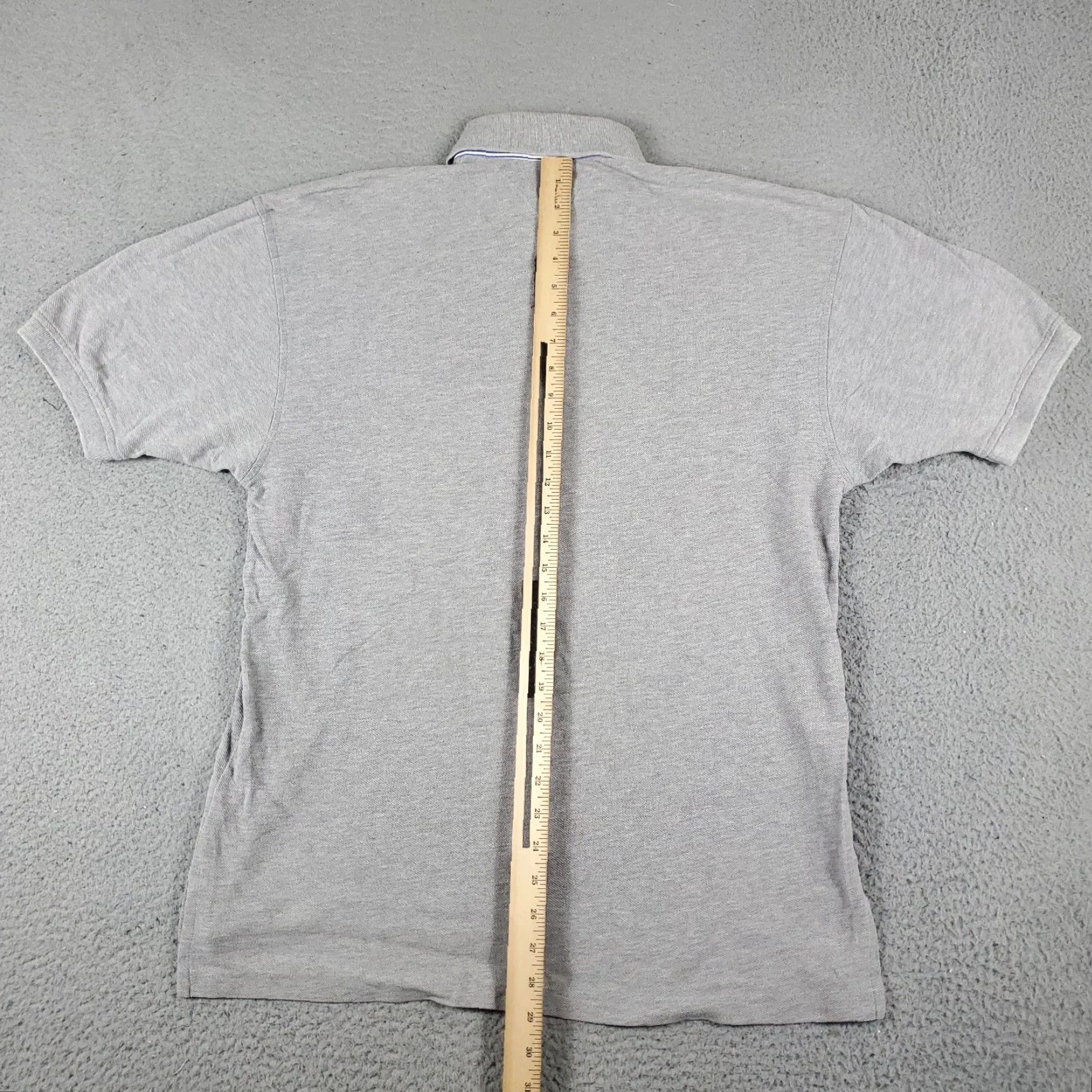 Tommy Hilfiger VINTAGE Tommy Hilfiger Polo Shirt Mens Medium Gray Short Sleeve Shirt Adult Medium Gray Tommy Hilfiger Polo Mens Medium Gray + Keywords Size US M / EU 48-50 / 2 - 4 Thumbnail