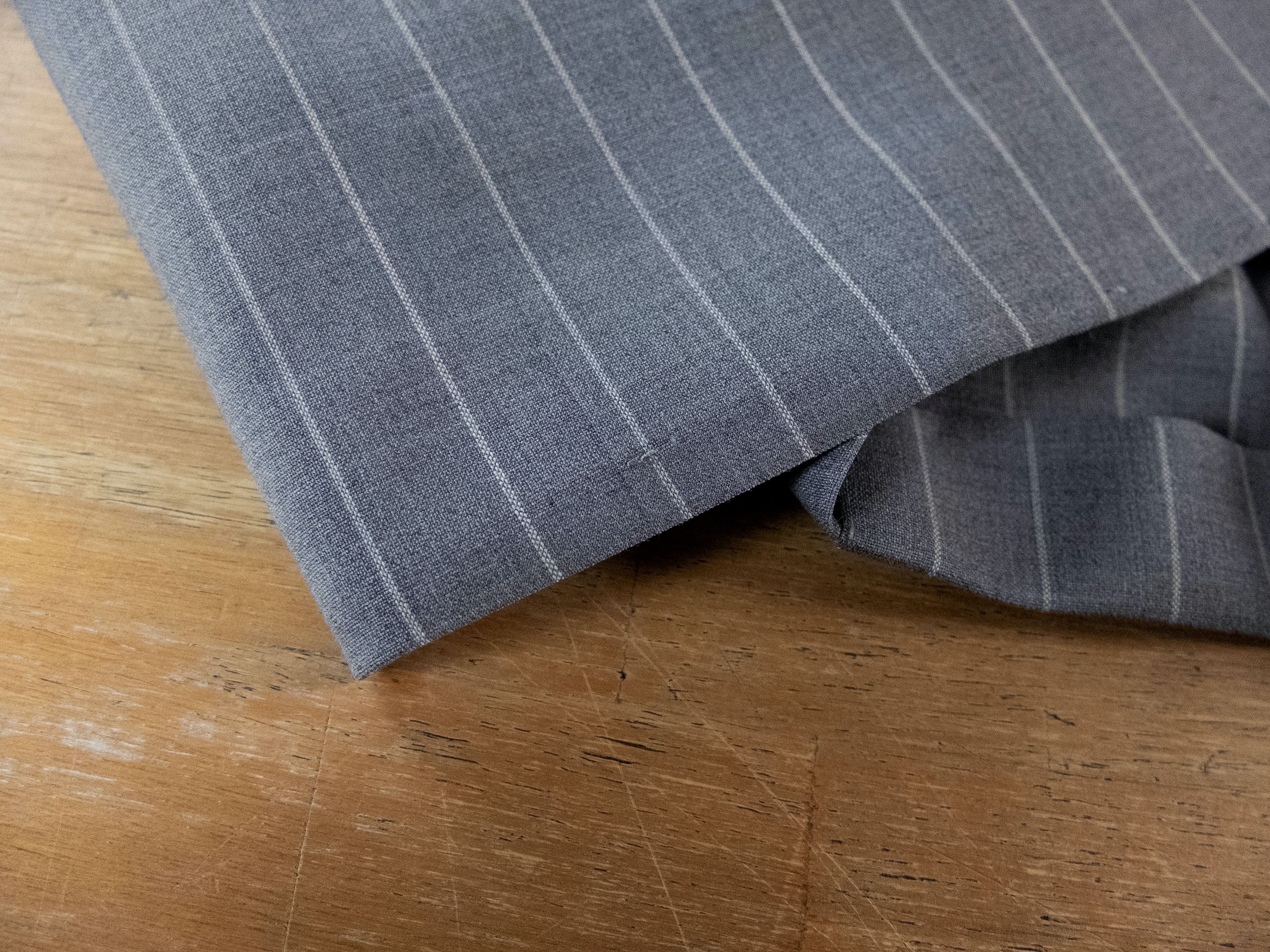 SARTORIO SARTORIO Napoli by Kiton gray striped wool suit 42R Size 42R - 16 Thumbnail