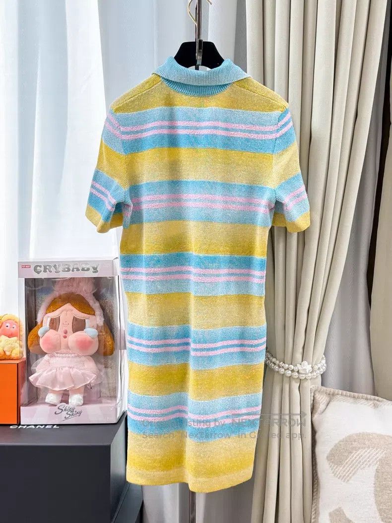 Chanel Chanel Yellow and blue gradient striped fine glitter short Size XS / US 0-2 / IT 36-38 - 2 Thumbnail