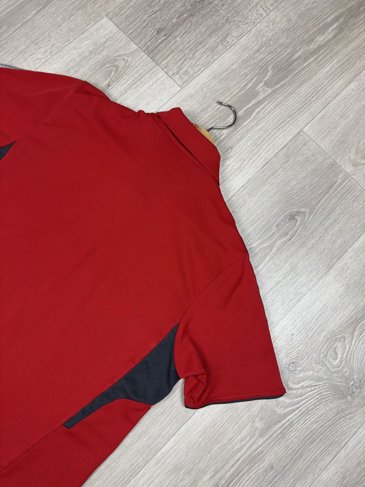 Adidas Adidas Liverpool England 2011-2012 Polos Jersey Shirt Size S Size US S / EU 44-46 / 1 - 9 Thumbnail