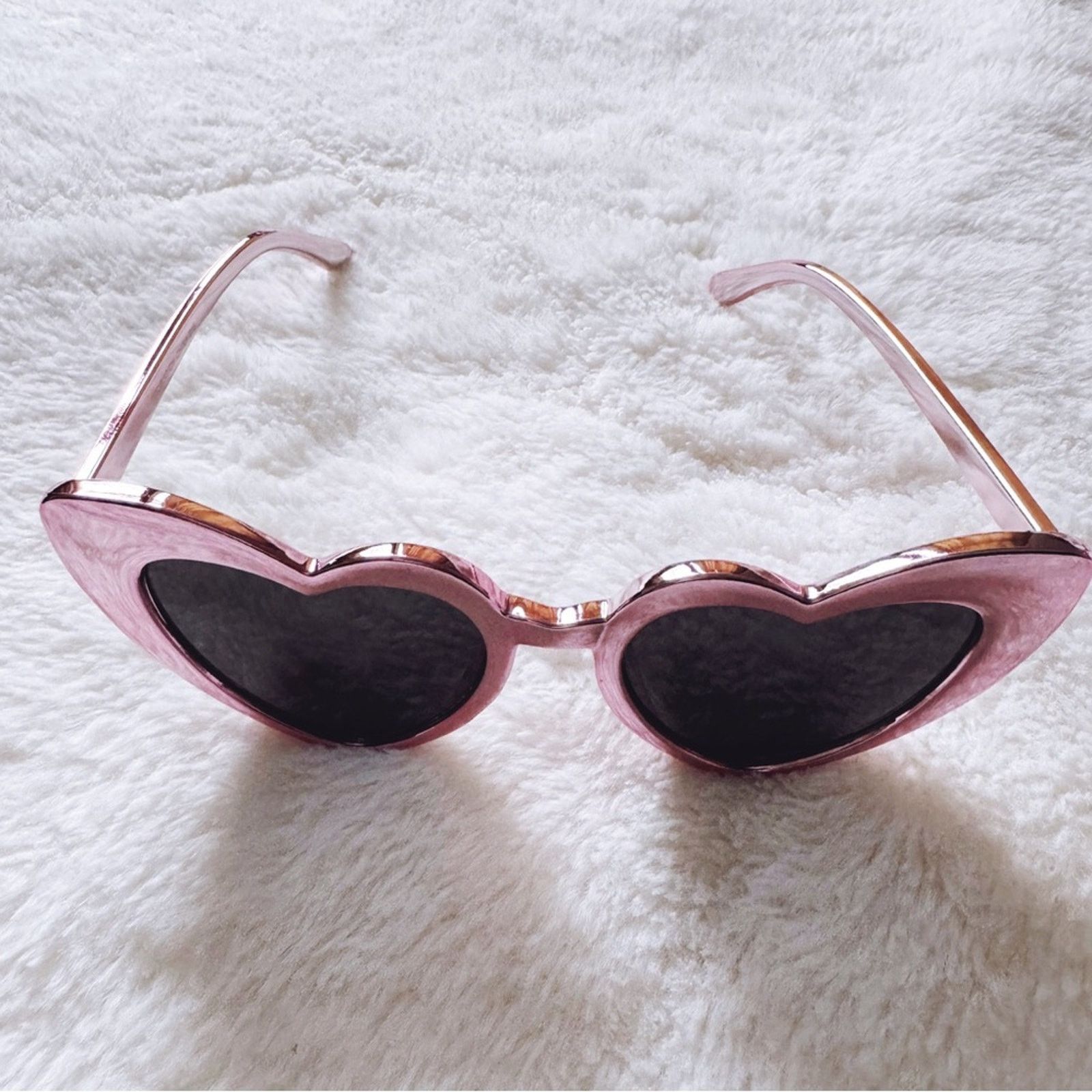 Other Addison Pink Heart-Shaped Sunglasses Size ONE SIZE - 6 Thumbnail