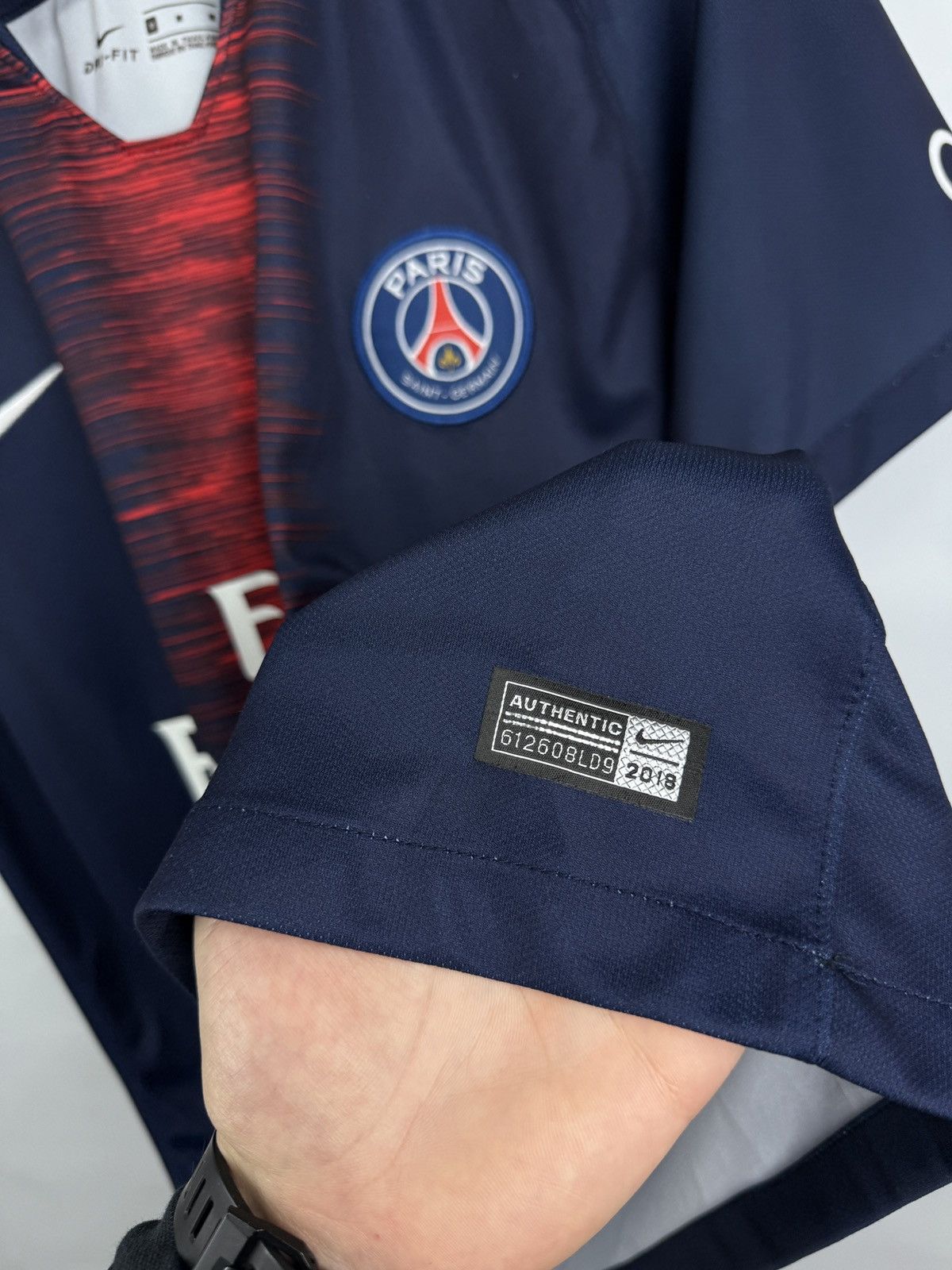 Nike 🇫🇷 Nike PSG Paris Saint Germain 2018 Soccer Jerseys T-Shirt Size US M / EU 48-50 / 2 - 7 Thumbnail