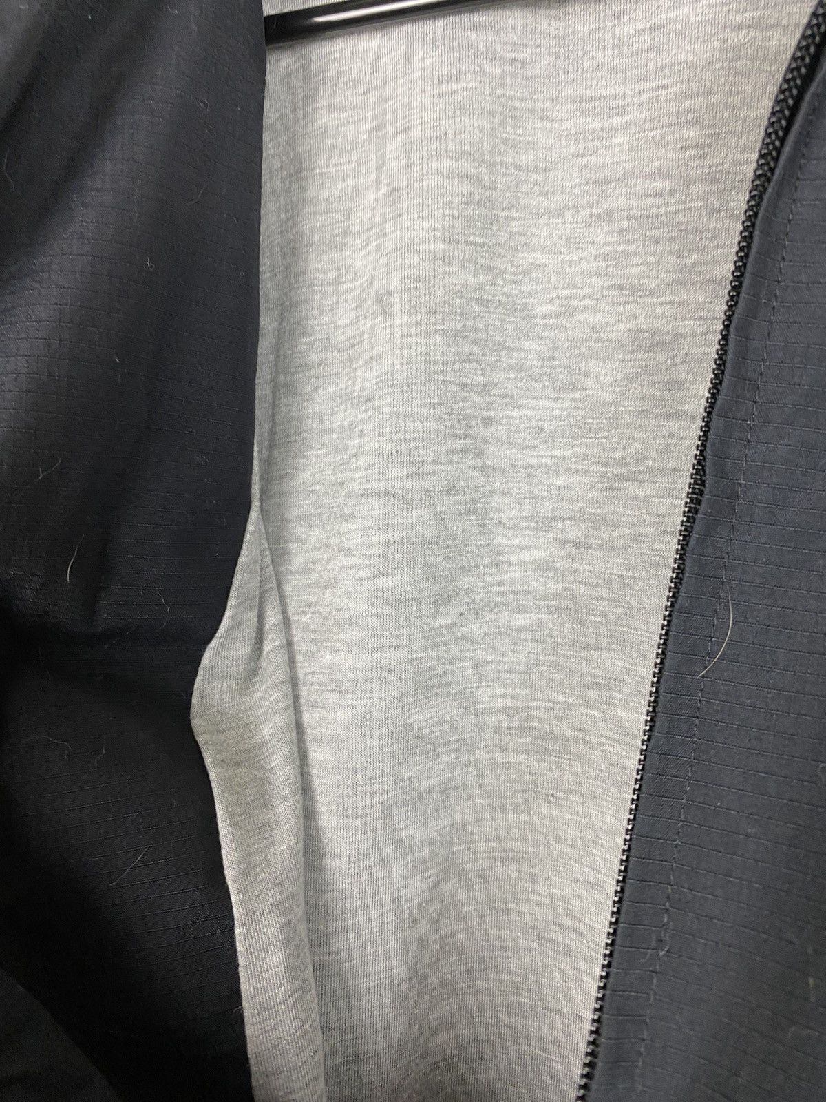 Nike Vintage y2k Nike Wind Breaker Zip Up Light Jacket Navy Size US M / EU 48-50 / 2 - 8 Thumbnail