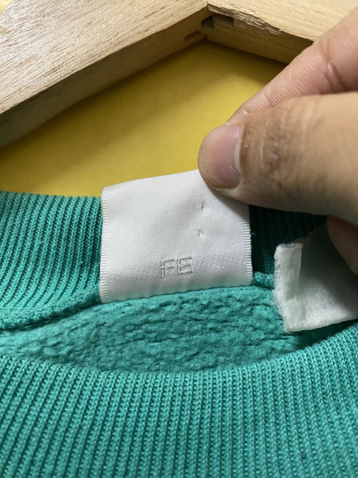 Nike Vintage Nike Sweatshrit Crewneck Tee Size US M / EU 48-50 / 2 - 7 Thumbnail