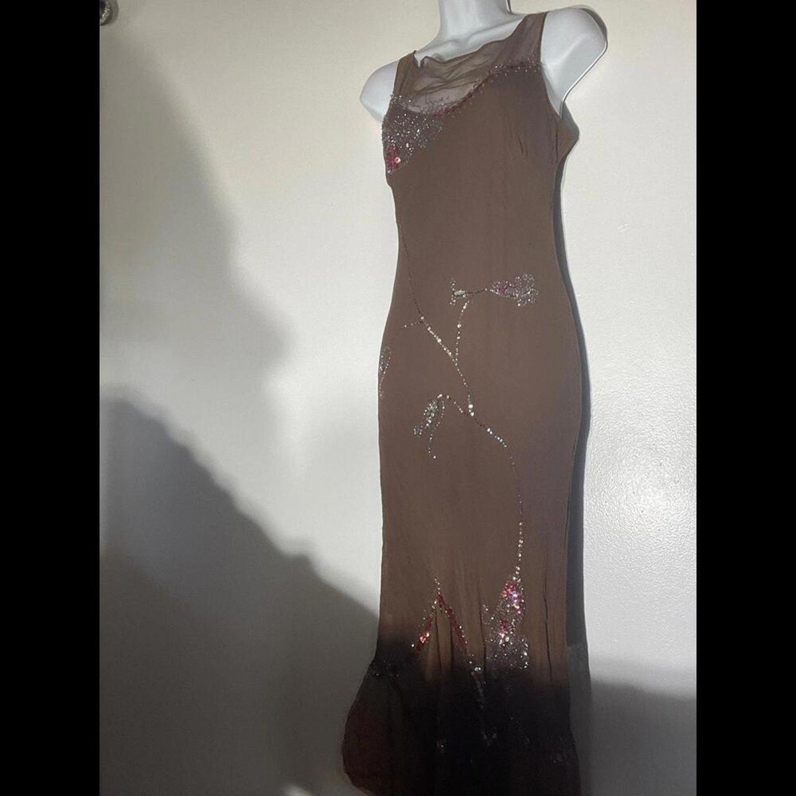 Other Dress gown Brown Ticker Bell with beaded accent florals Size S / US 4 / IT 40 - 4 Thumbnail
